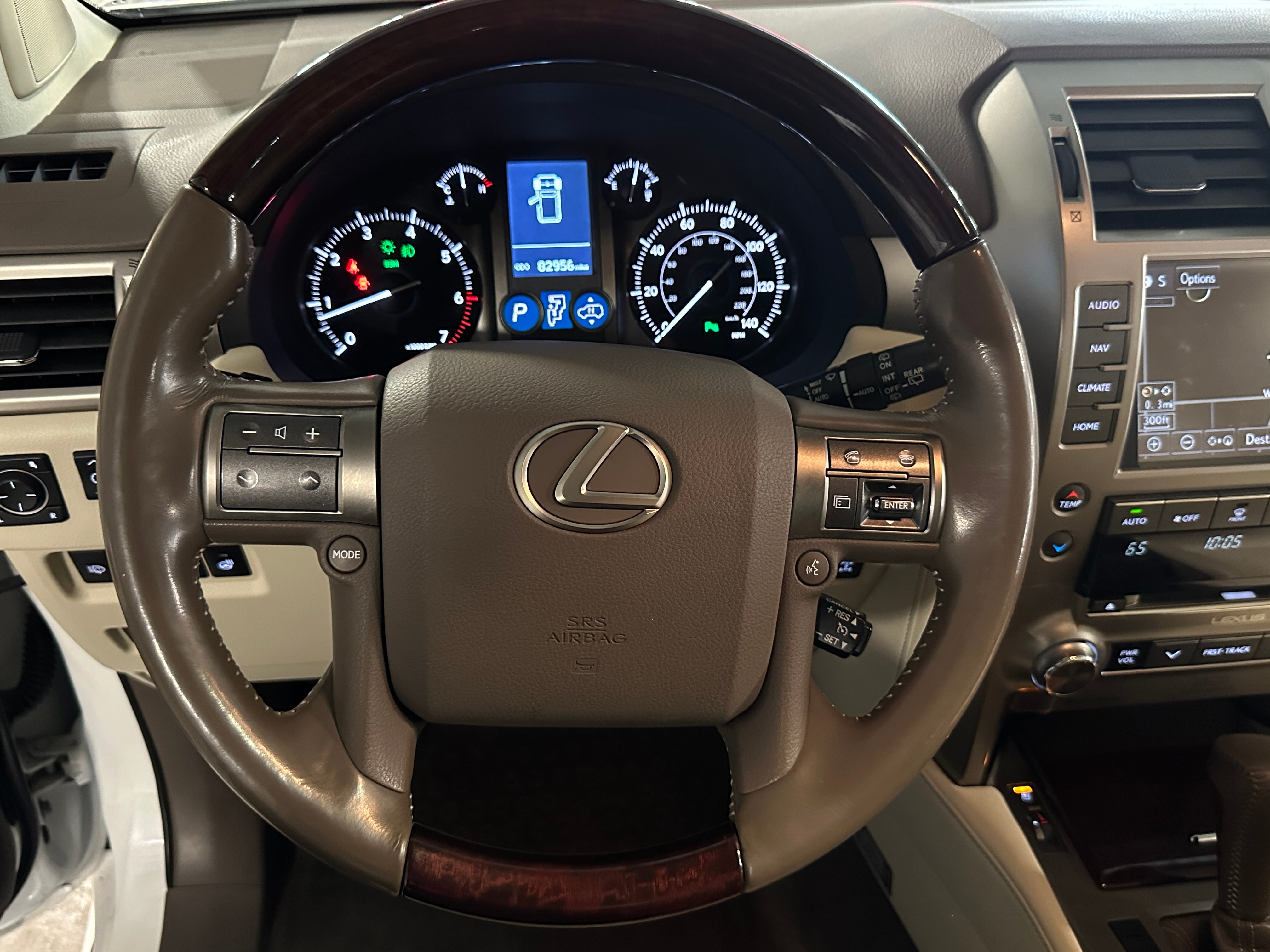 2016 Lexus GX 460 Luxury 4