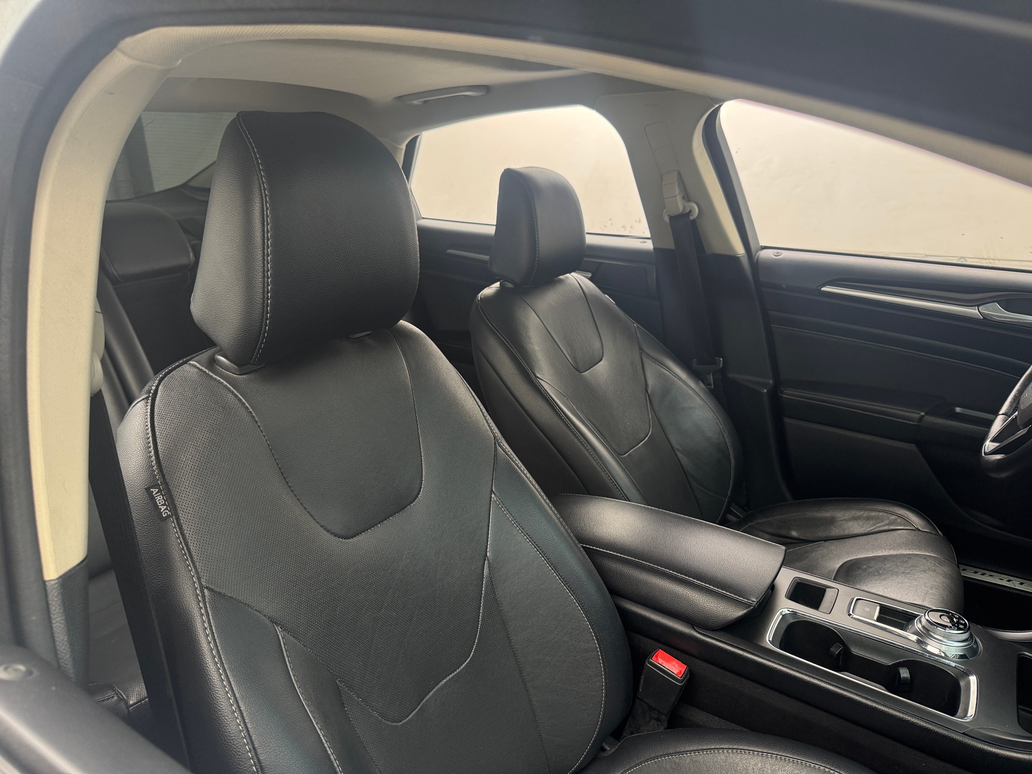 2020 Ford Fusion Titanium 2
