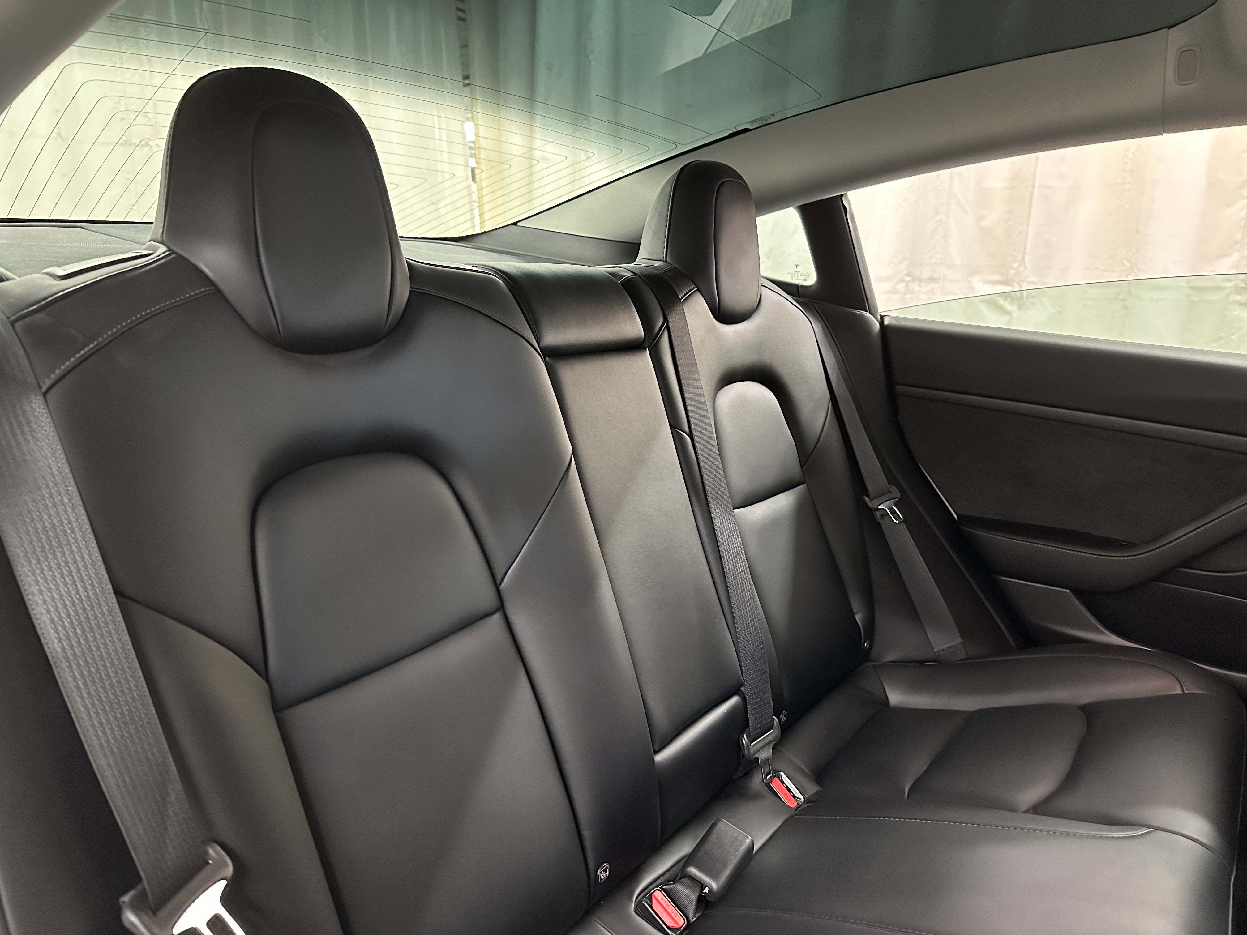 2020 Tesla Model 3 Standard Range 4
