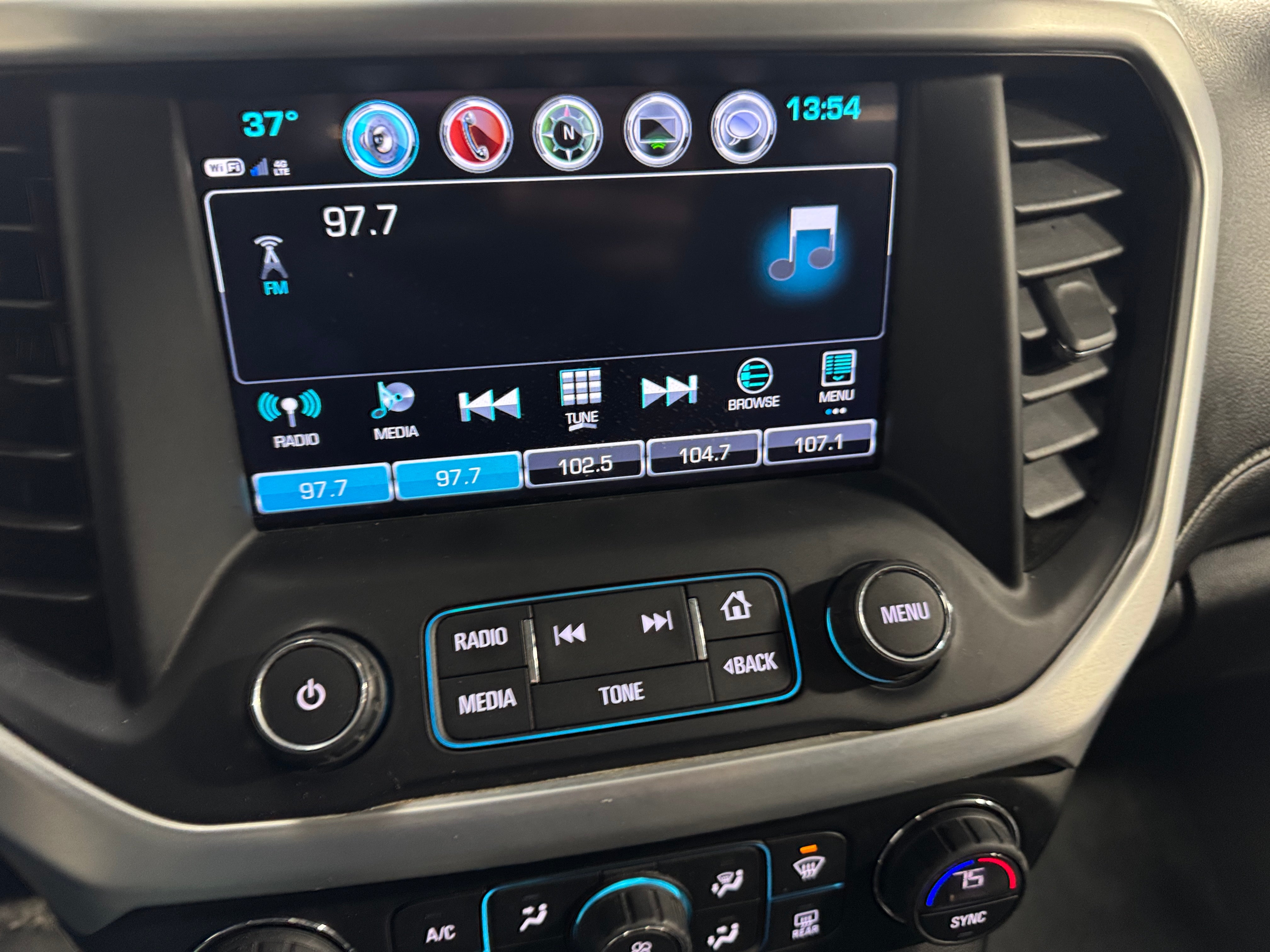 2018 GMC Acadia SLT 3