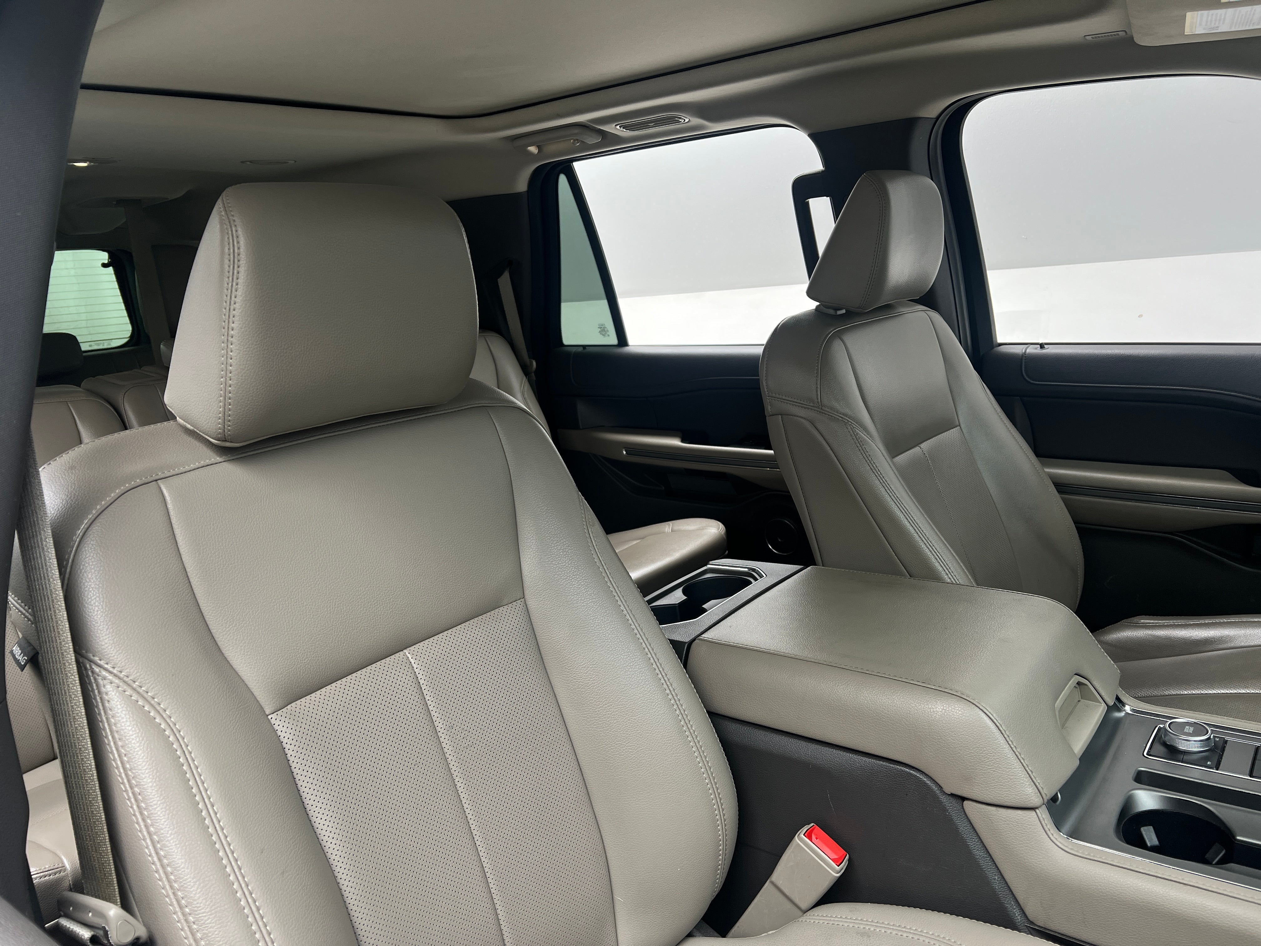 2021 Ford Expedition MAX XLT 2