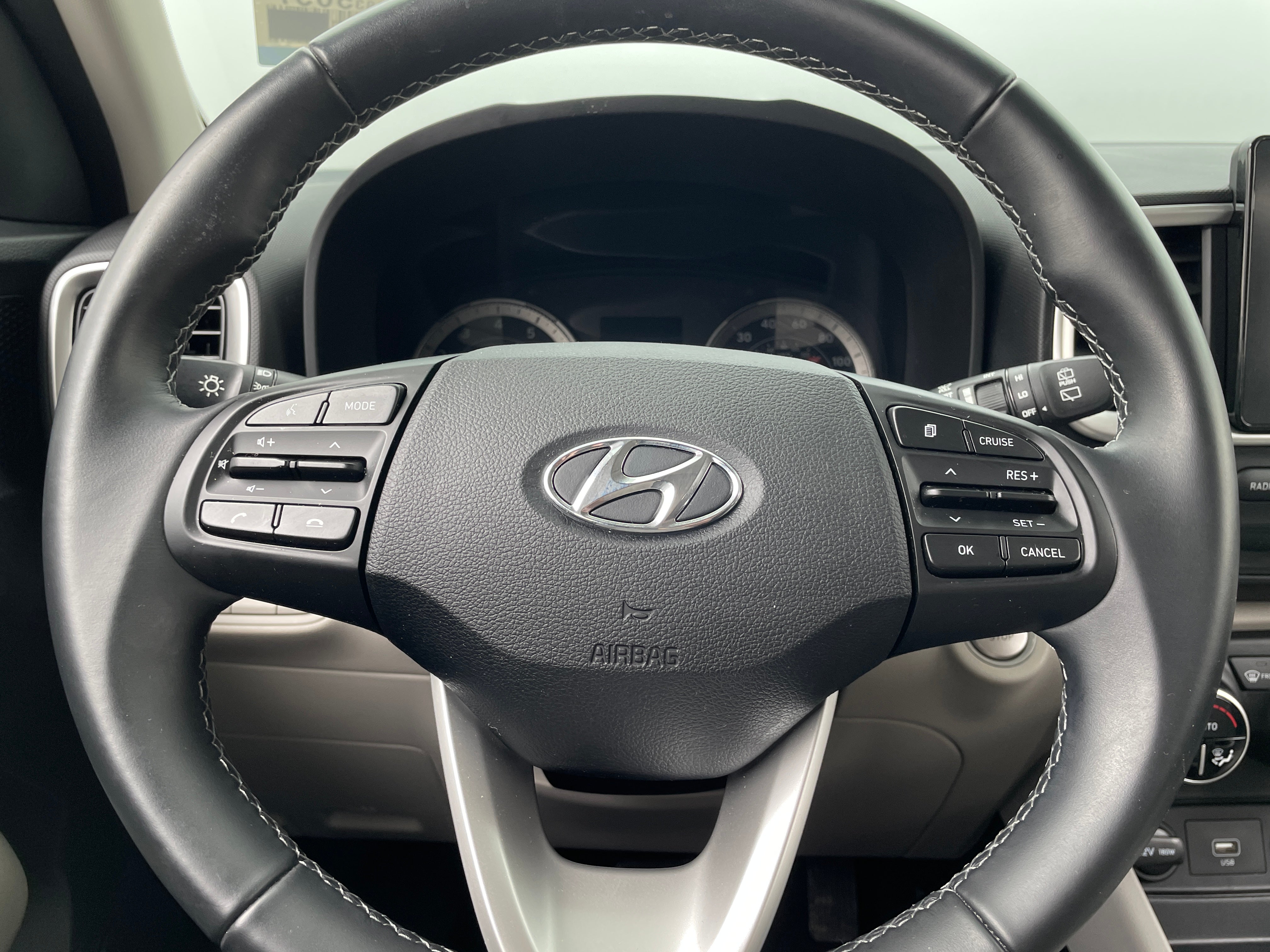 2020 Hyundai Venue SEL 5