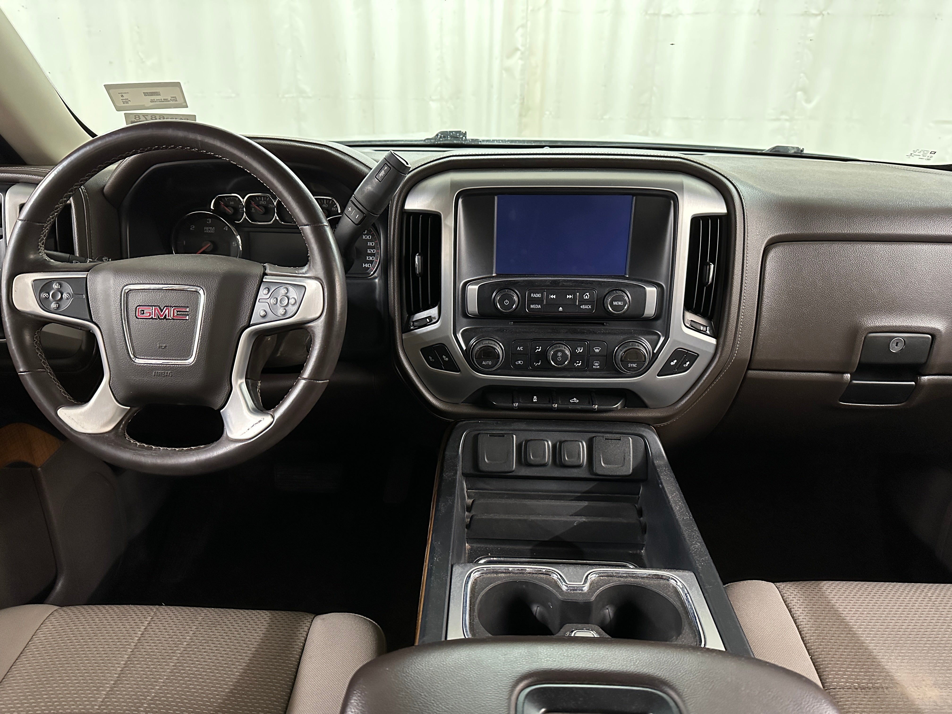 2016 GMC Sierra 1500 SLE 3