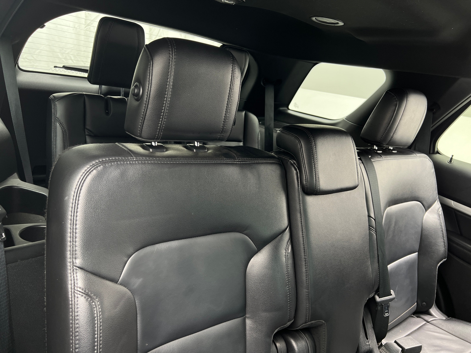 Thumbnail: 2016 Ford Explorer - 5