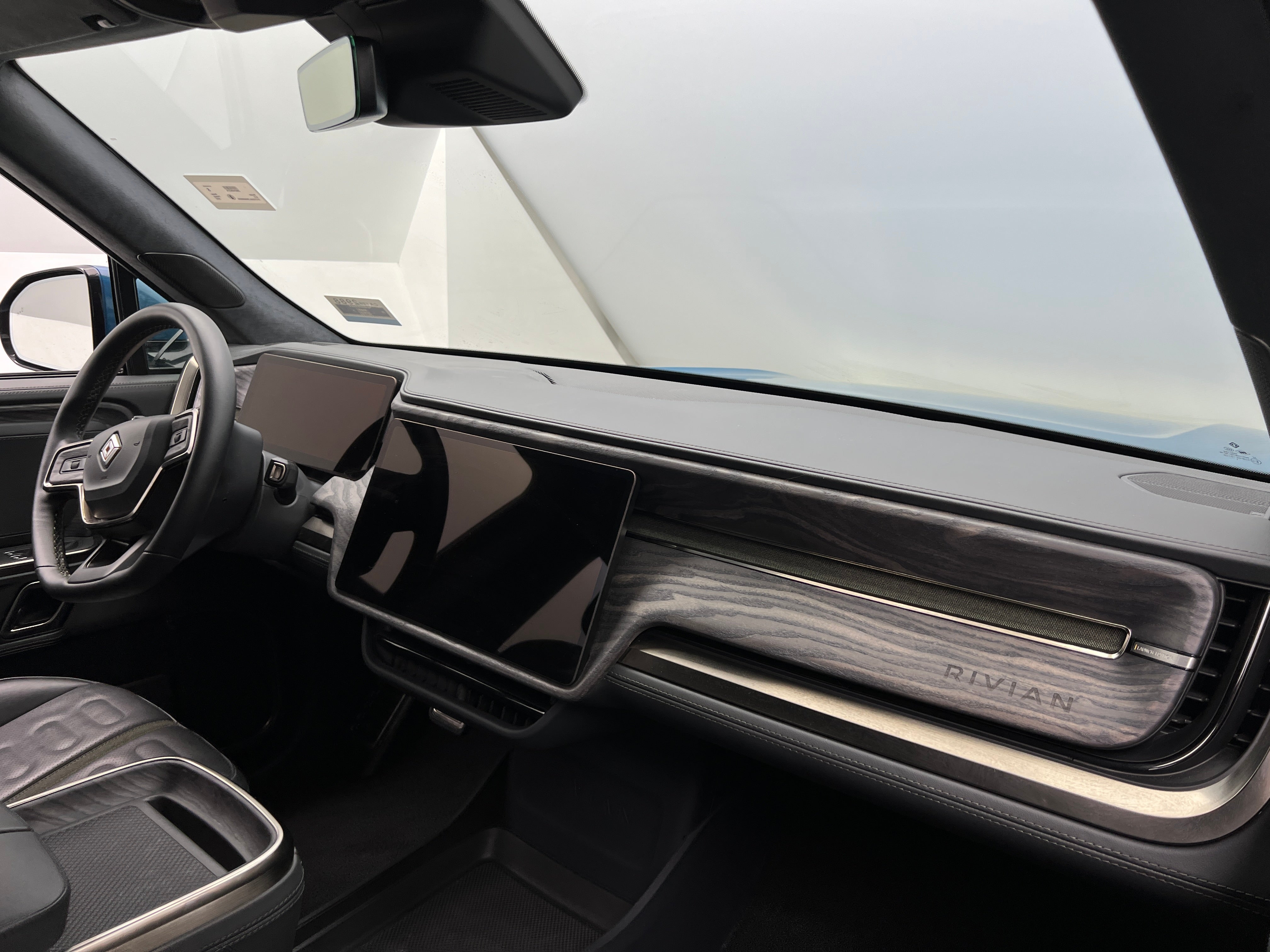 2022 Rivian R1T Launch Edition 2
