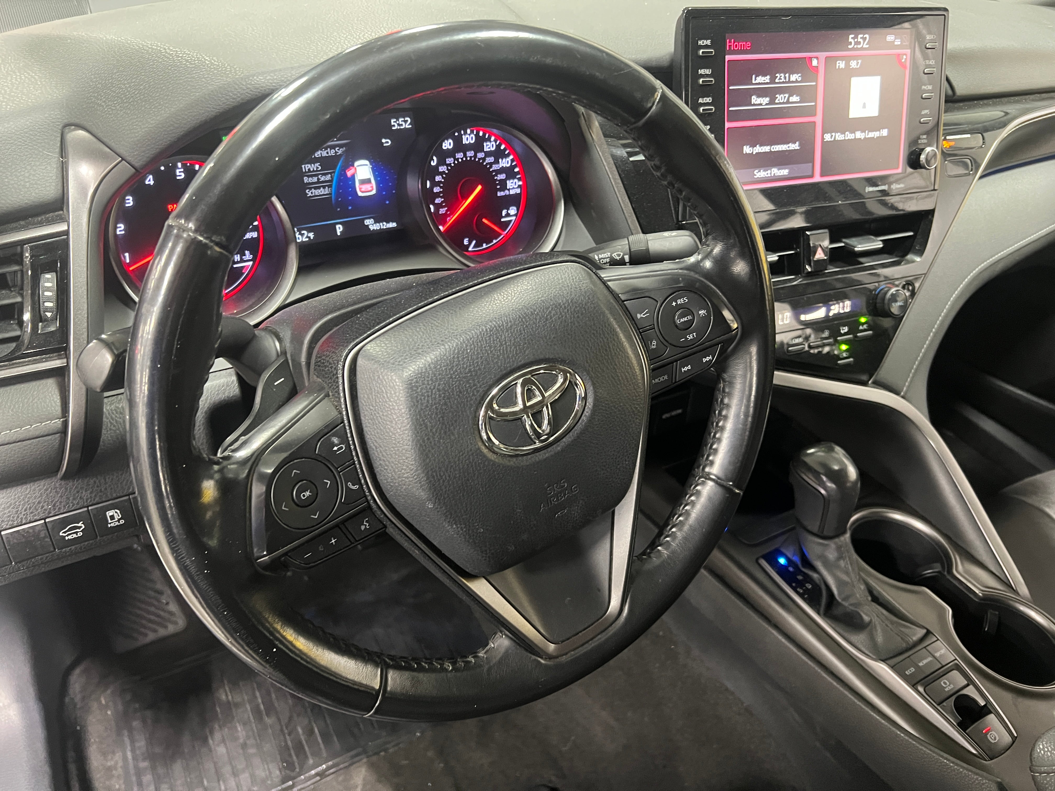 2021 Toyota Camry XSE 4