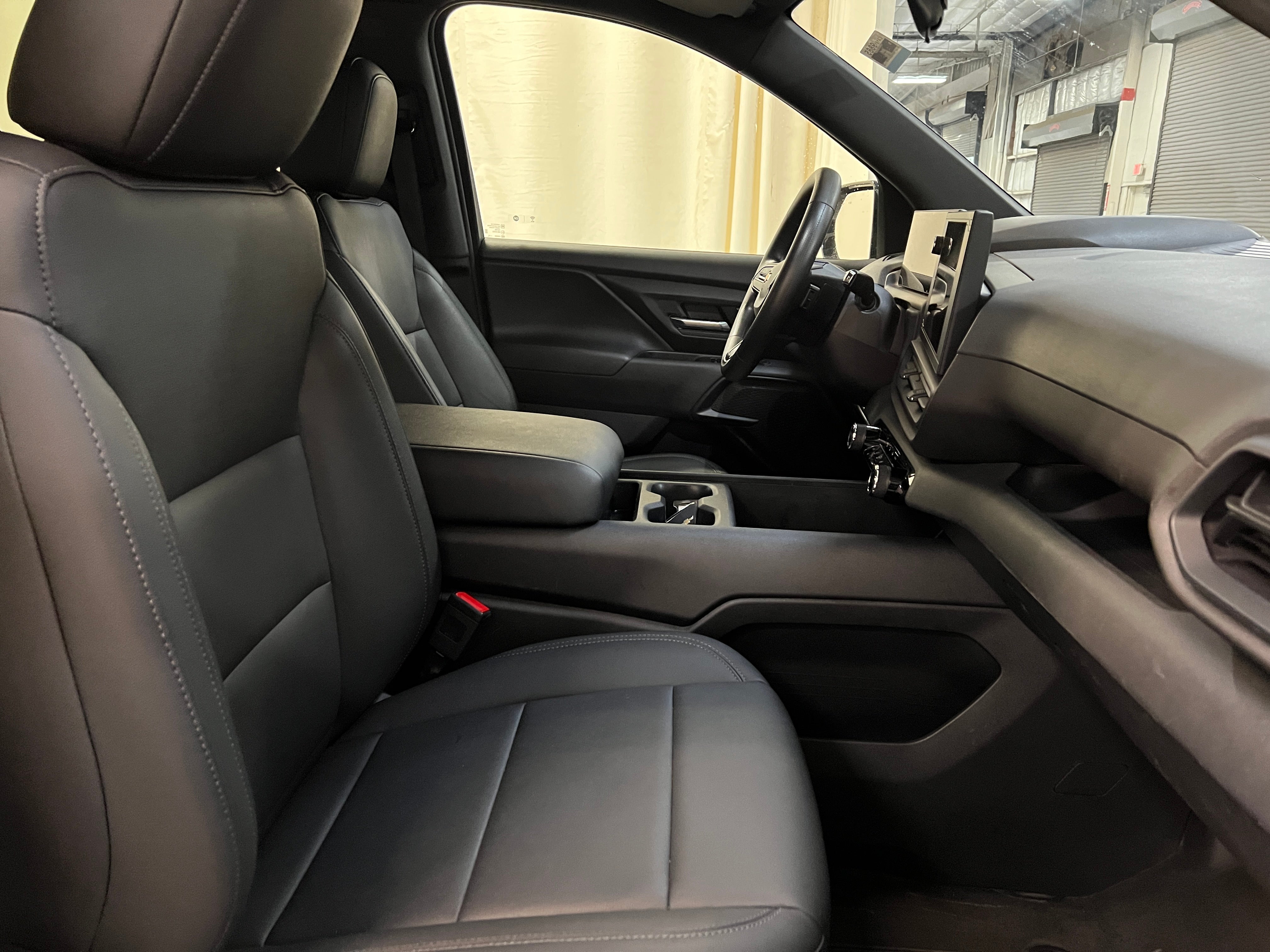 2024 Chevrolet Silverado EV Work Truck 2