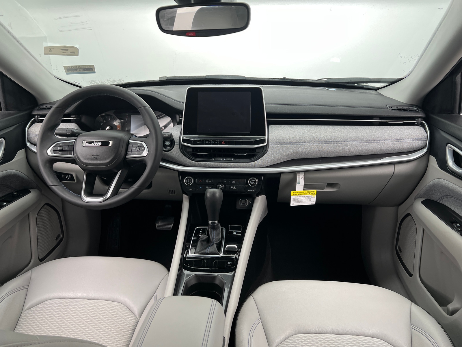 Thumbnail: 2022 Jeep Compass - 3