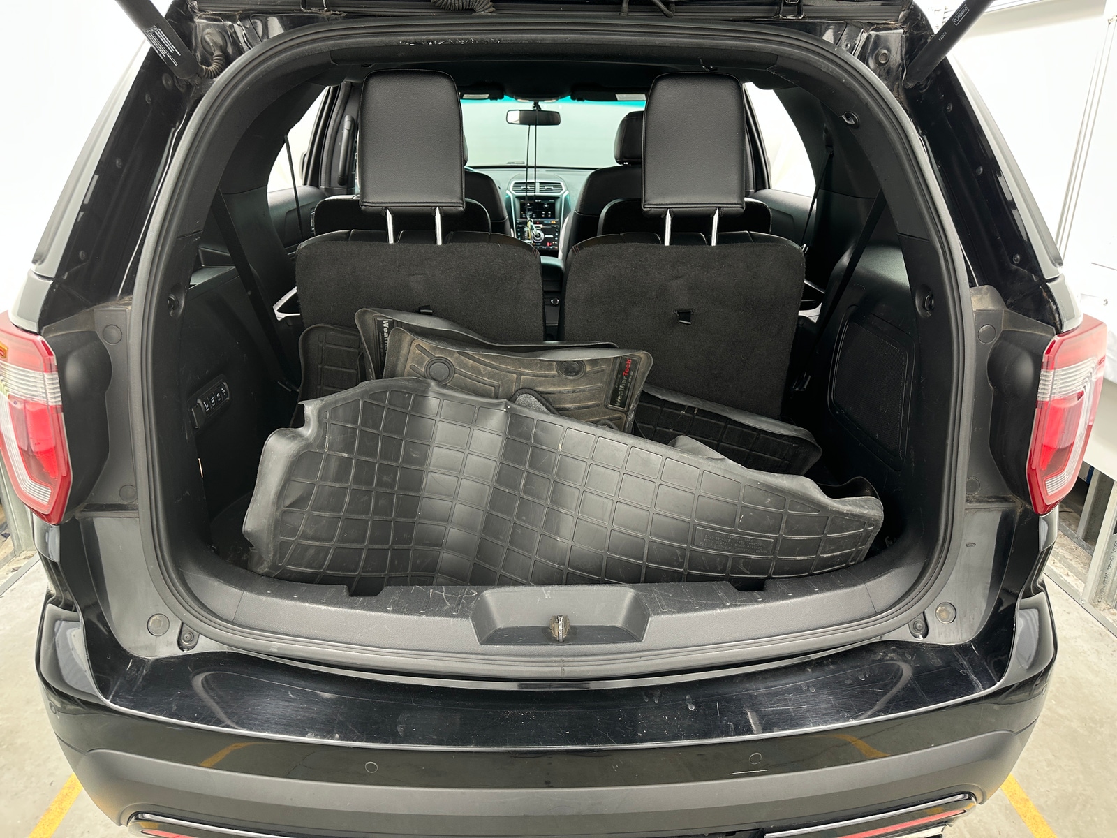 Thumbnail: 2016 Ford Explorer - 6