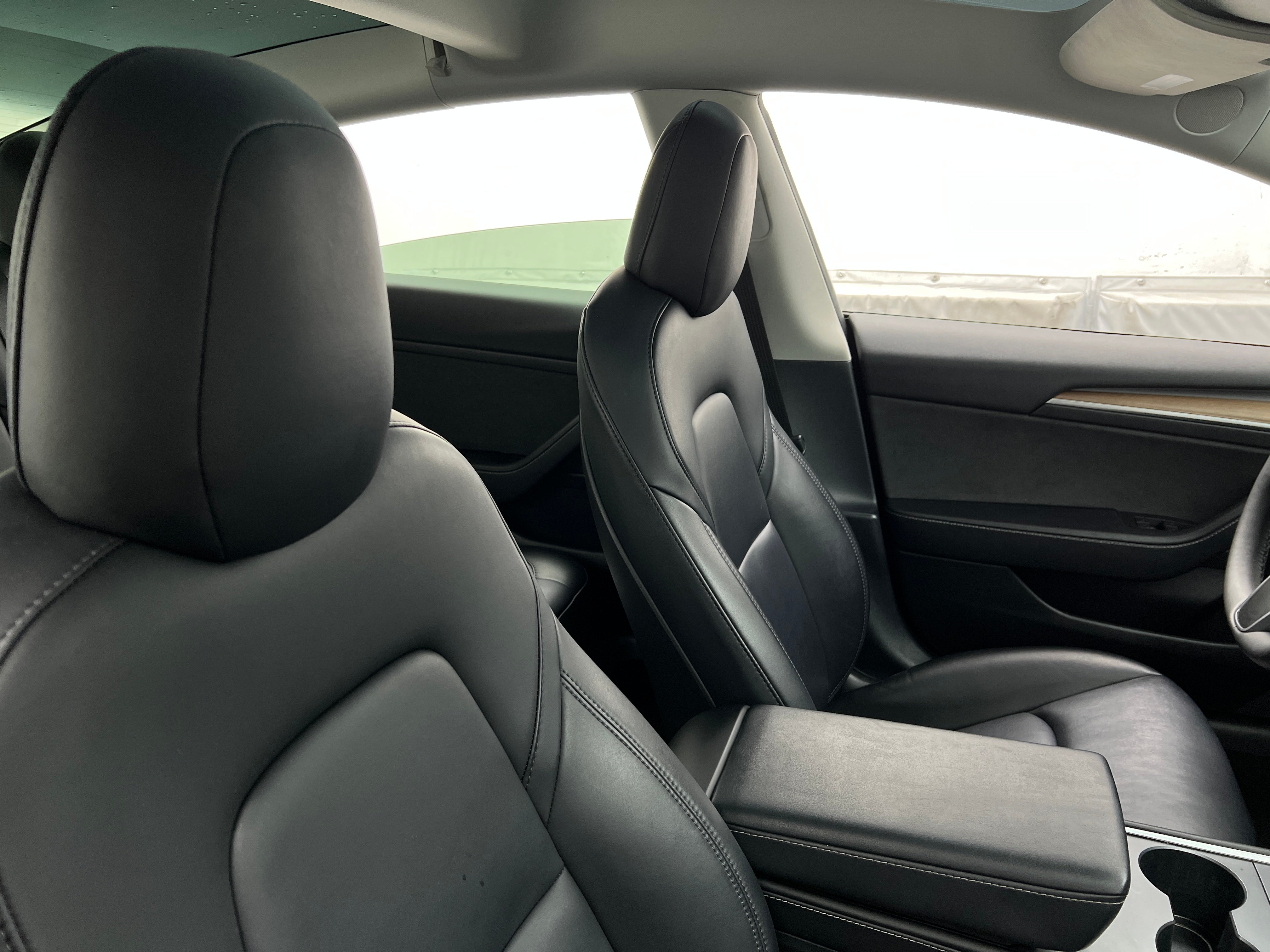 2023 Tesla Model 3 Standard Range 2
