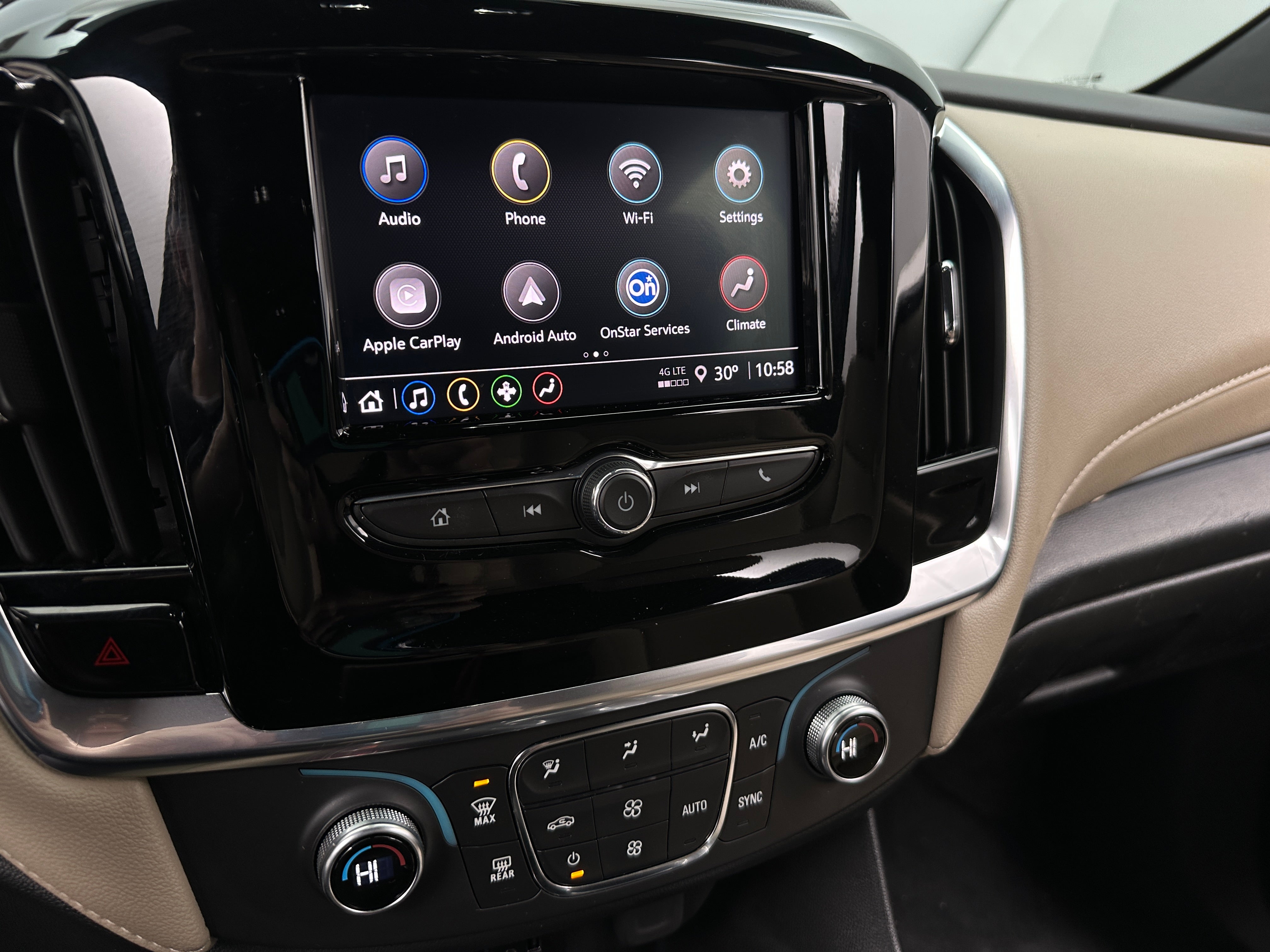 2023 Chevrolet Traverse LS 4
