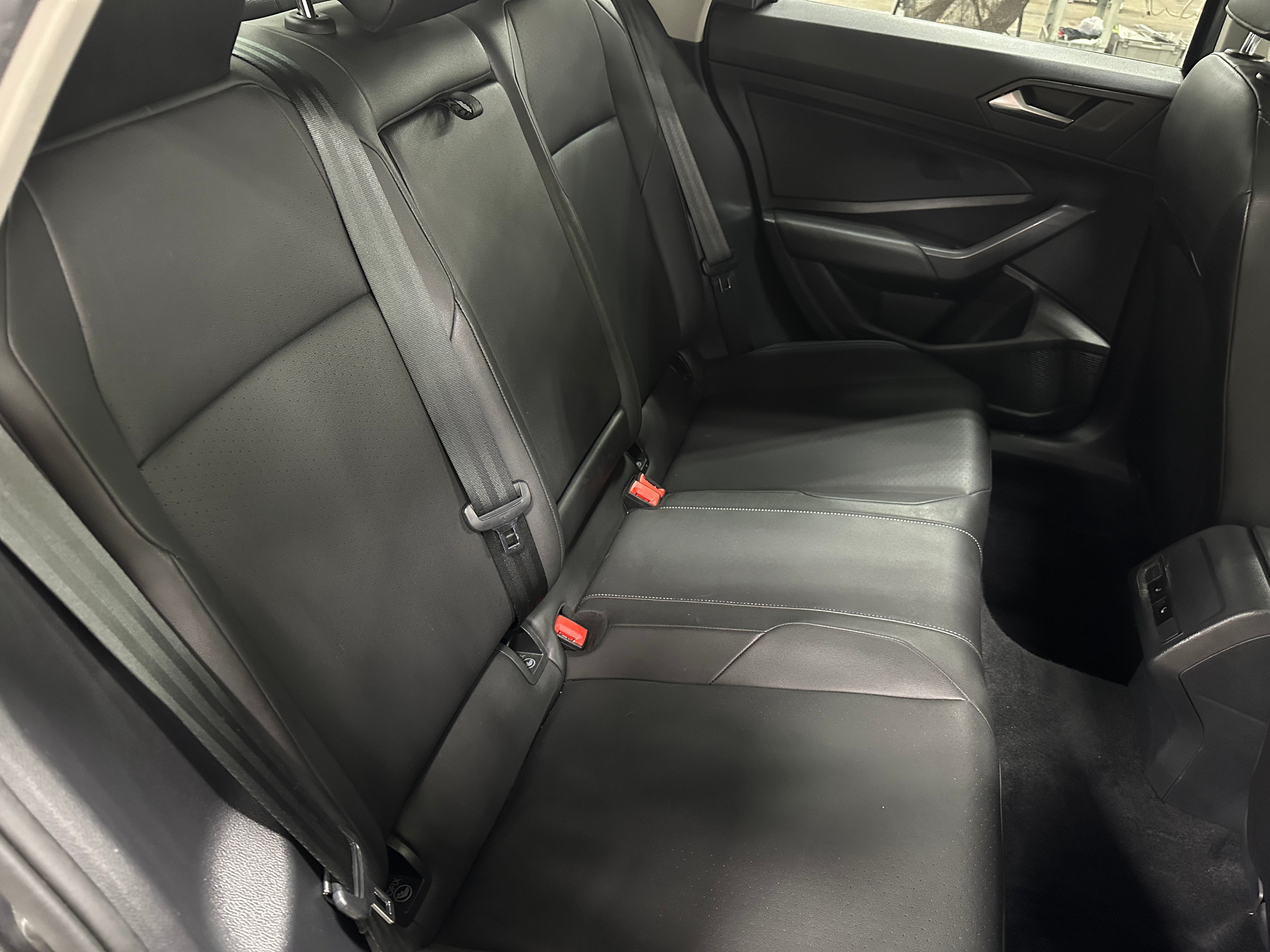 2019 Volkswagen Jetta SEL 6