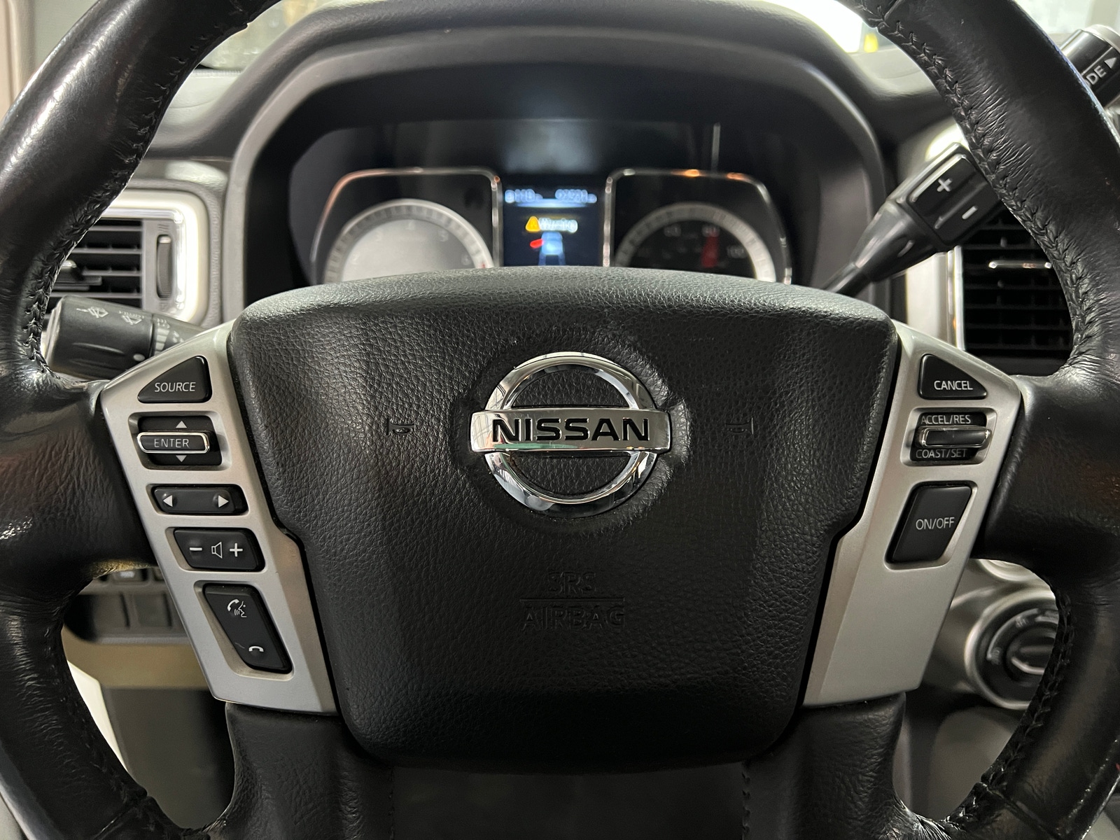 Thumbnail: 2018 Nissan Titan - 5