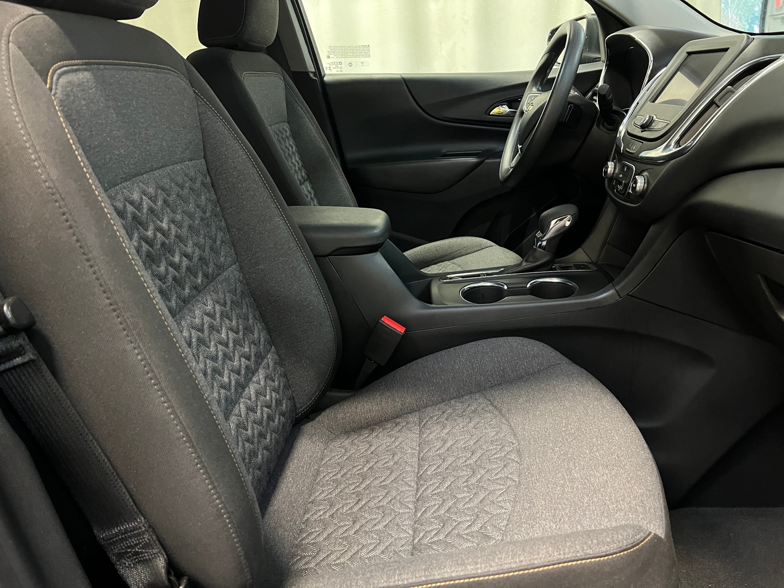 Thumbnail: 2023 Chevrolet Equinox - 2