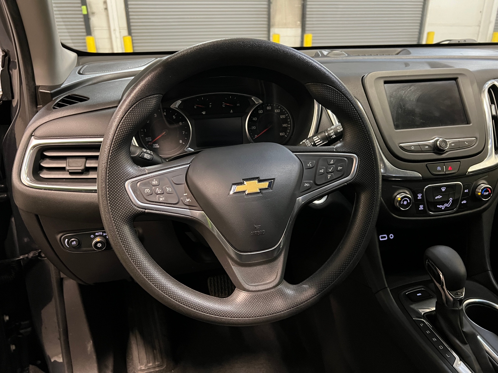 Thumbnail: 2023 Chevrolet Equinox - 5