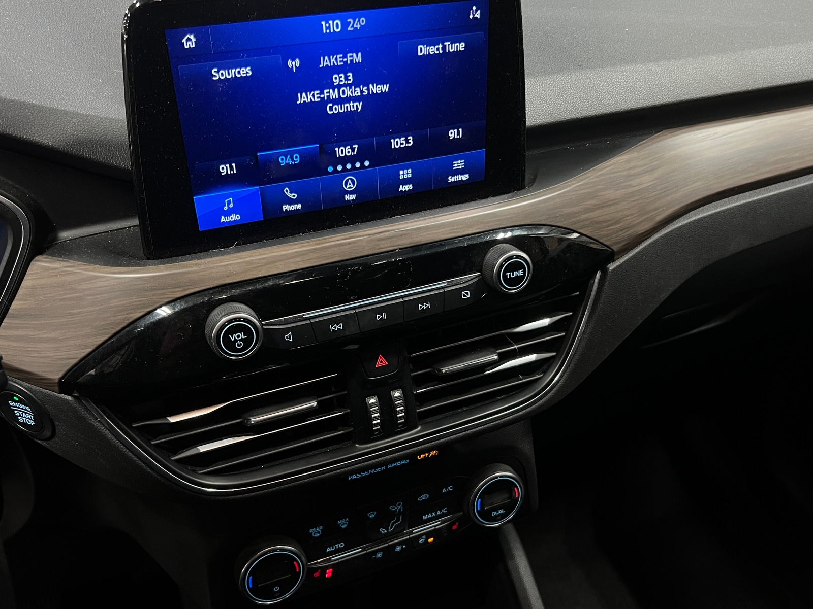 Thumbnail: 2020 Ford Escape - 3