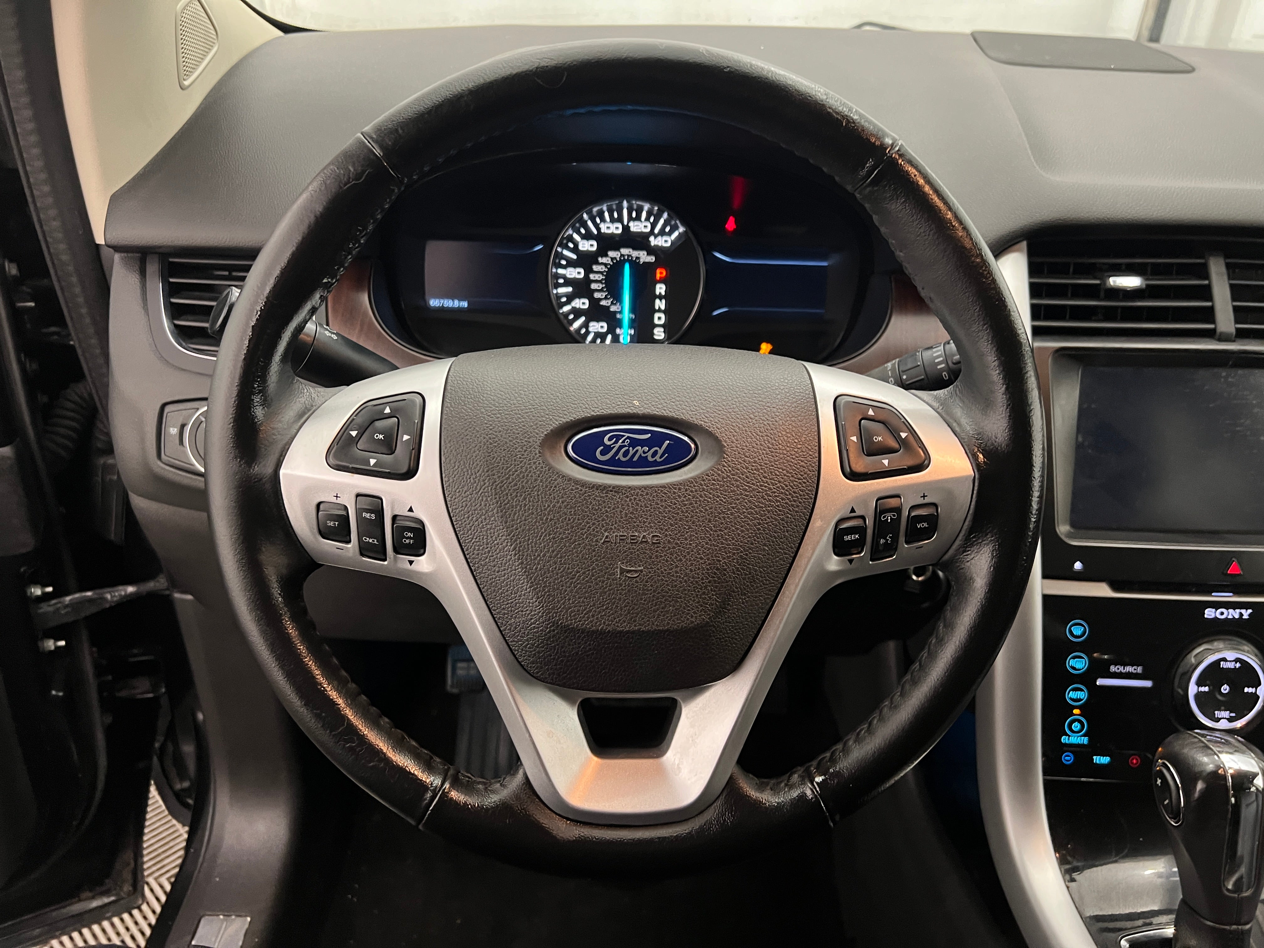 2014 Ford Edge Limited 4