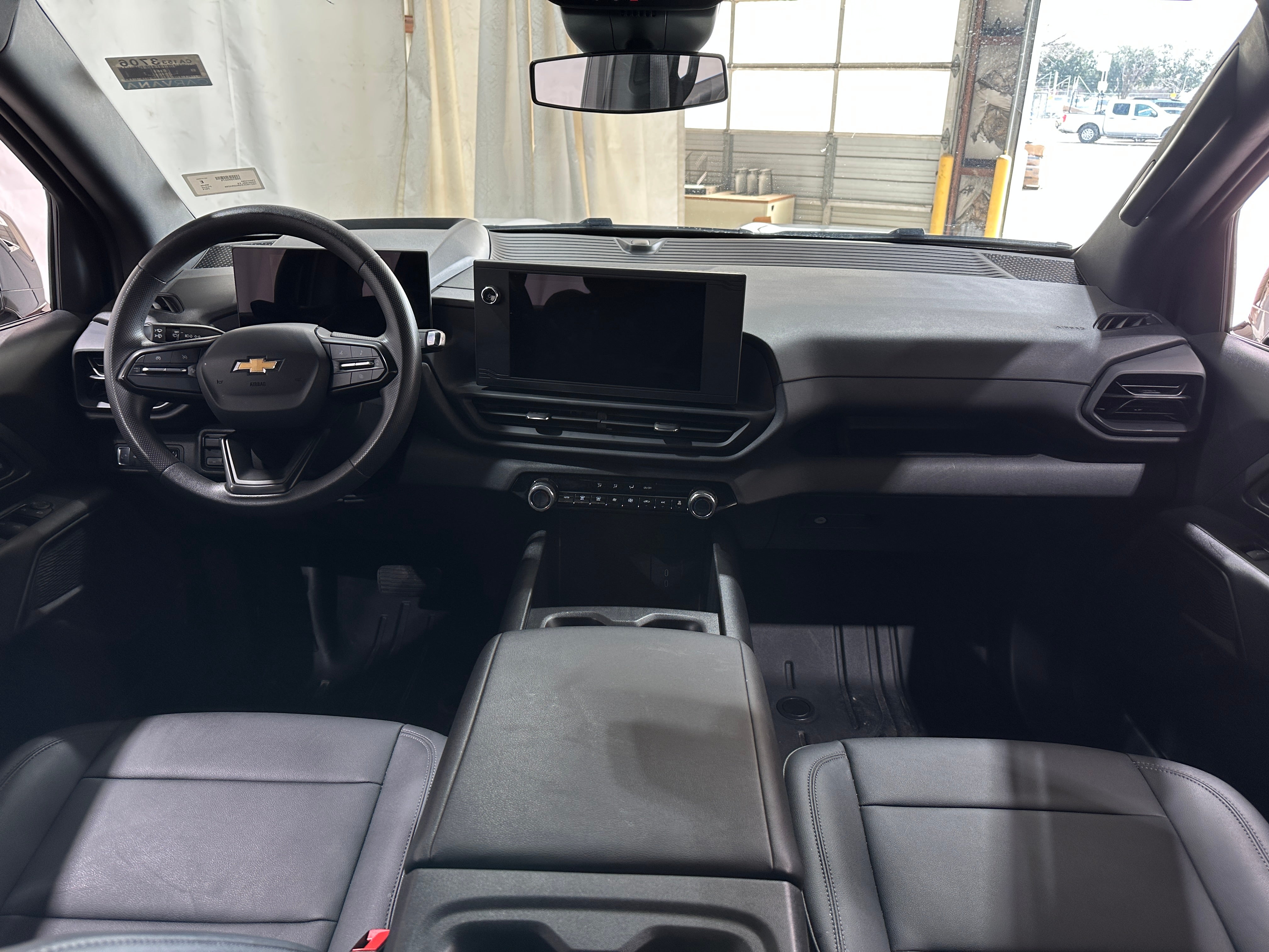 2024 Chevrolet Silverado EV Work Truck 3