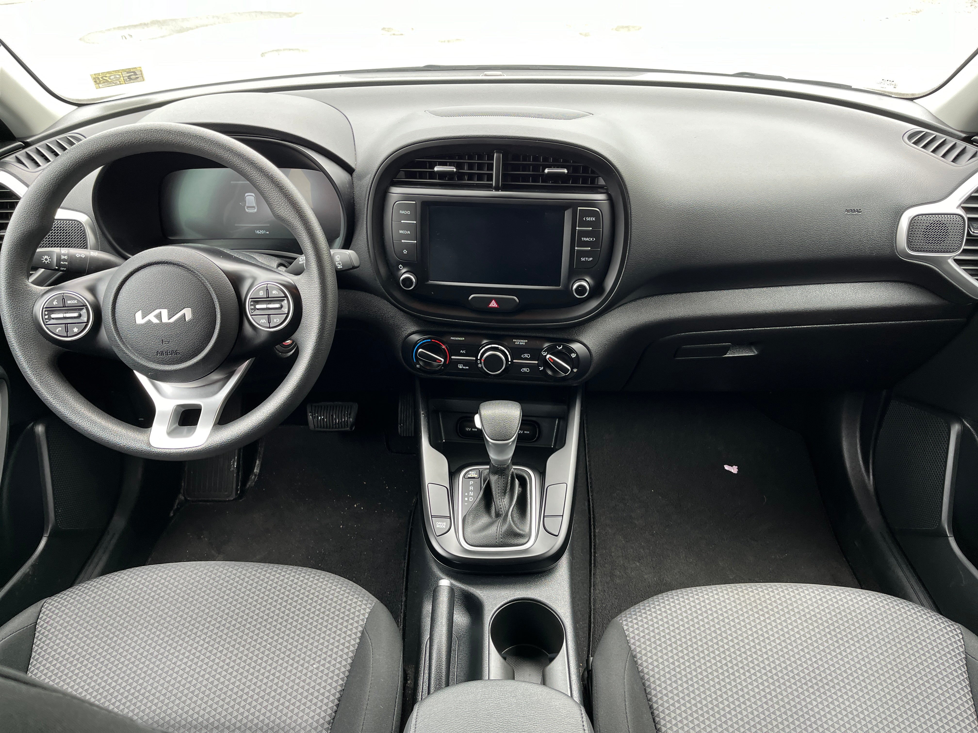 2024 Kia Soul LX 3