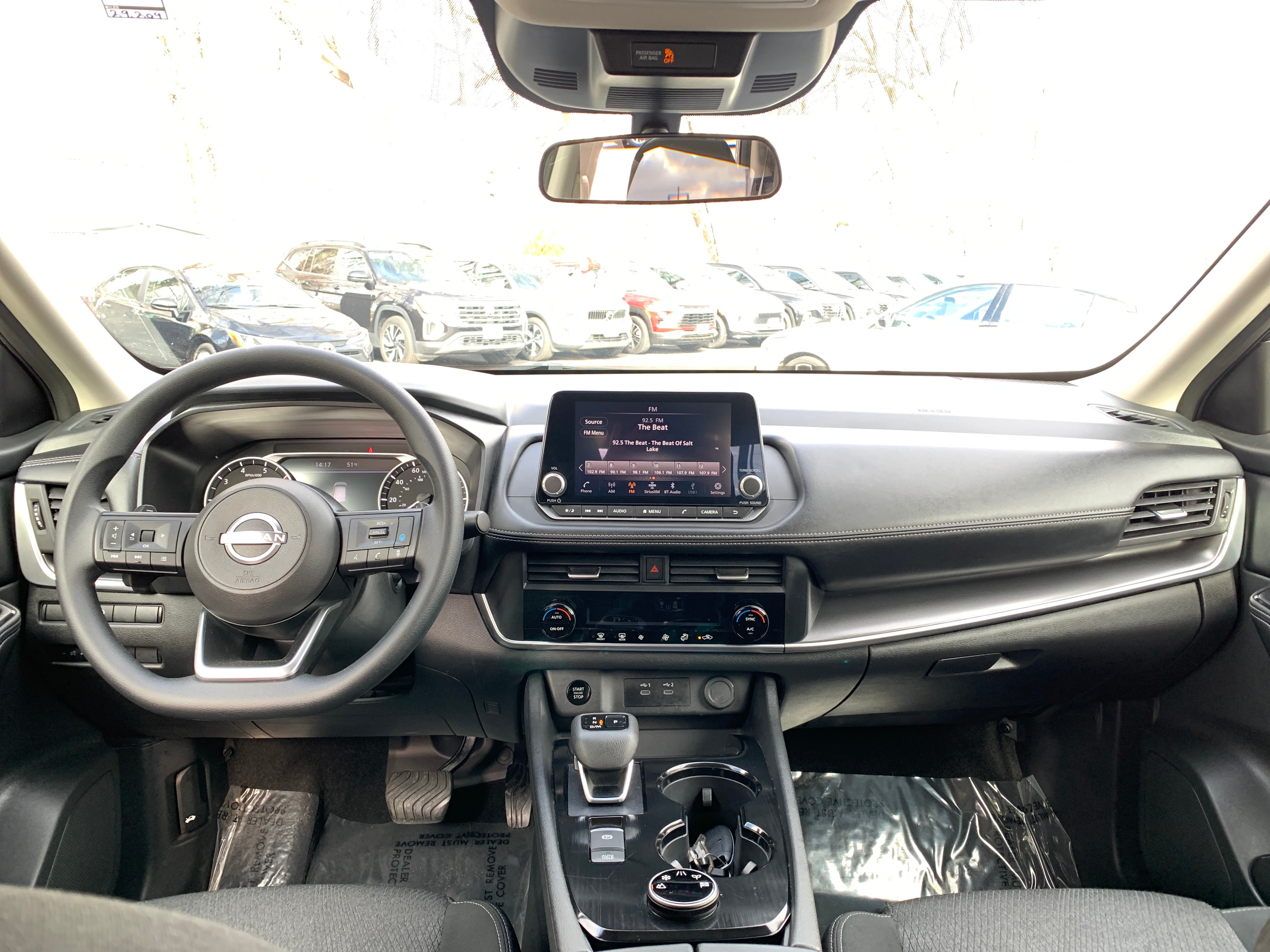 2024 Nissan Rogue SV 3