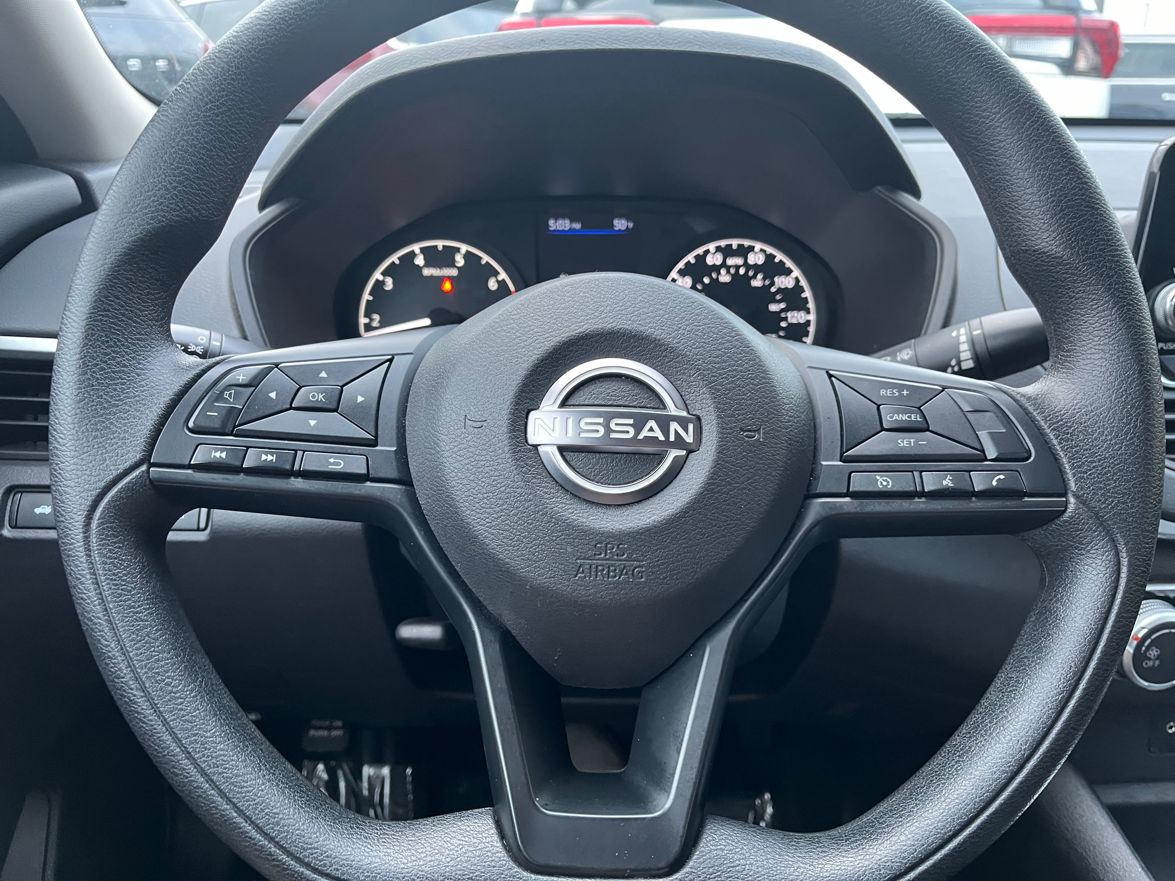 2023 Nissan Altima S 5