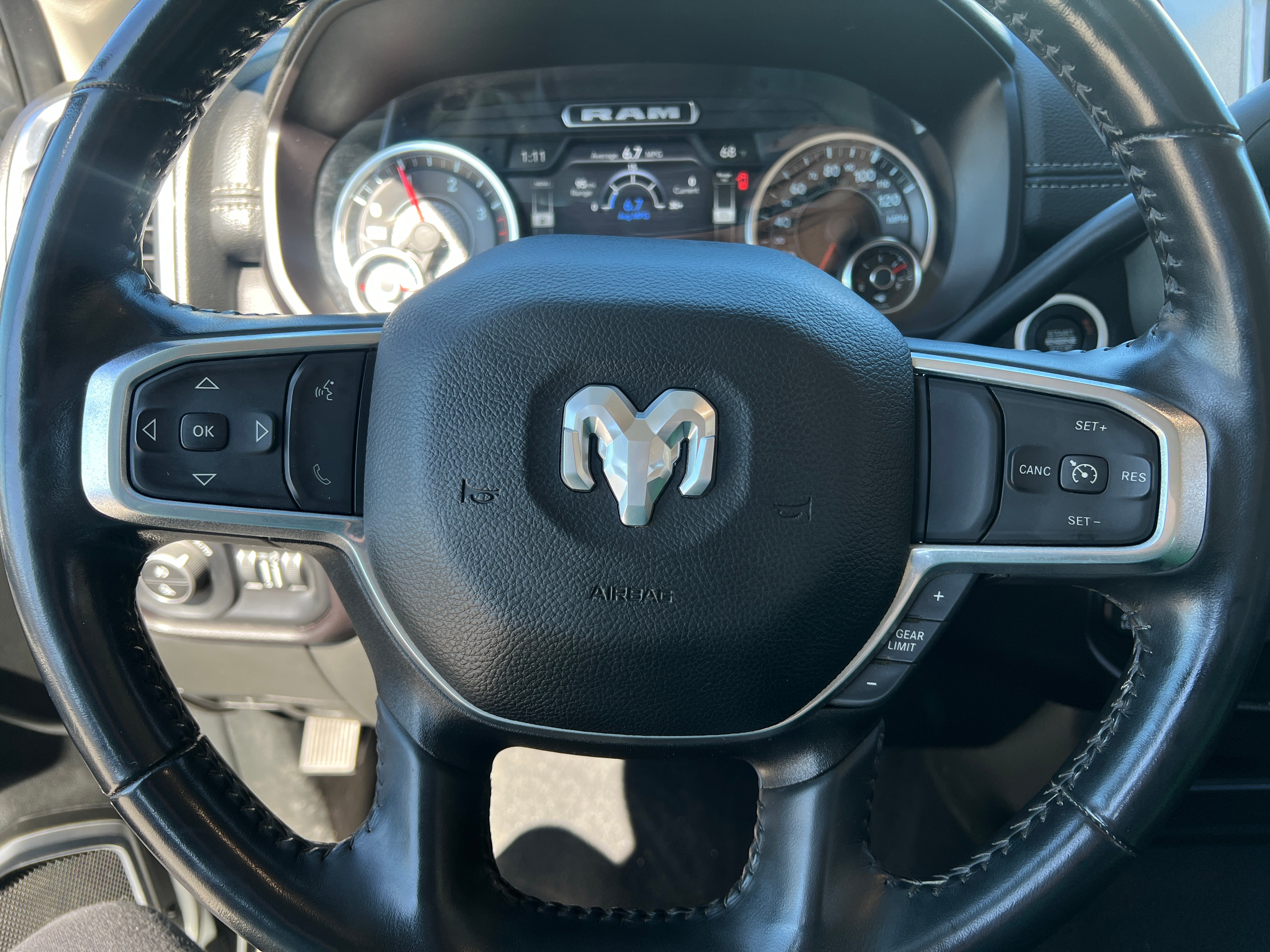 2023 RAM 2500 Laramie 5
