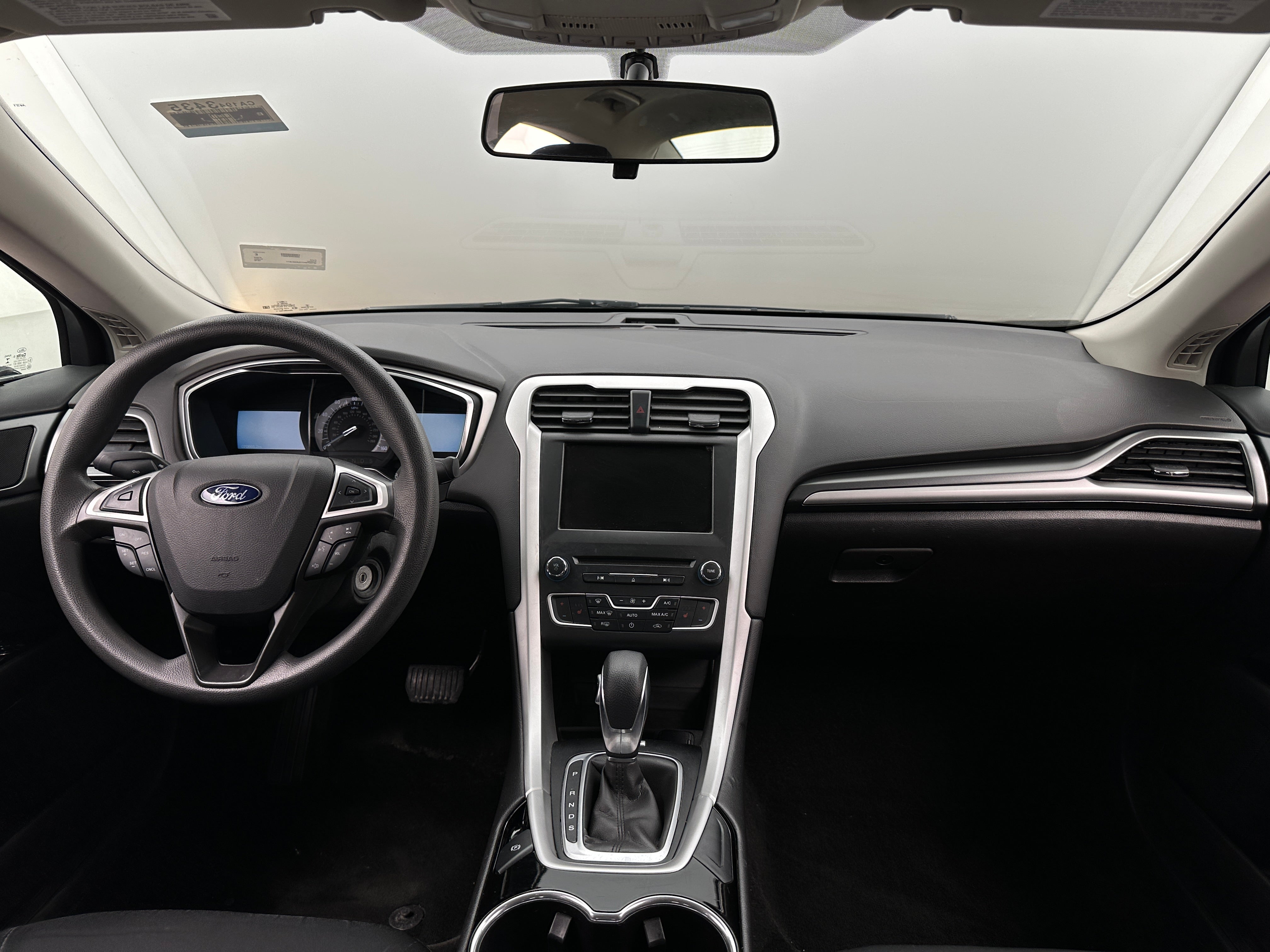 2016 Ford Fusion SE 3