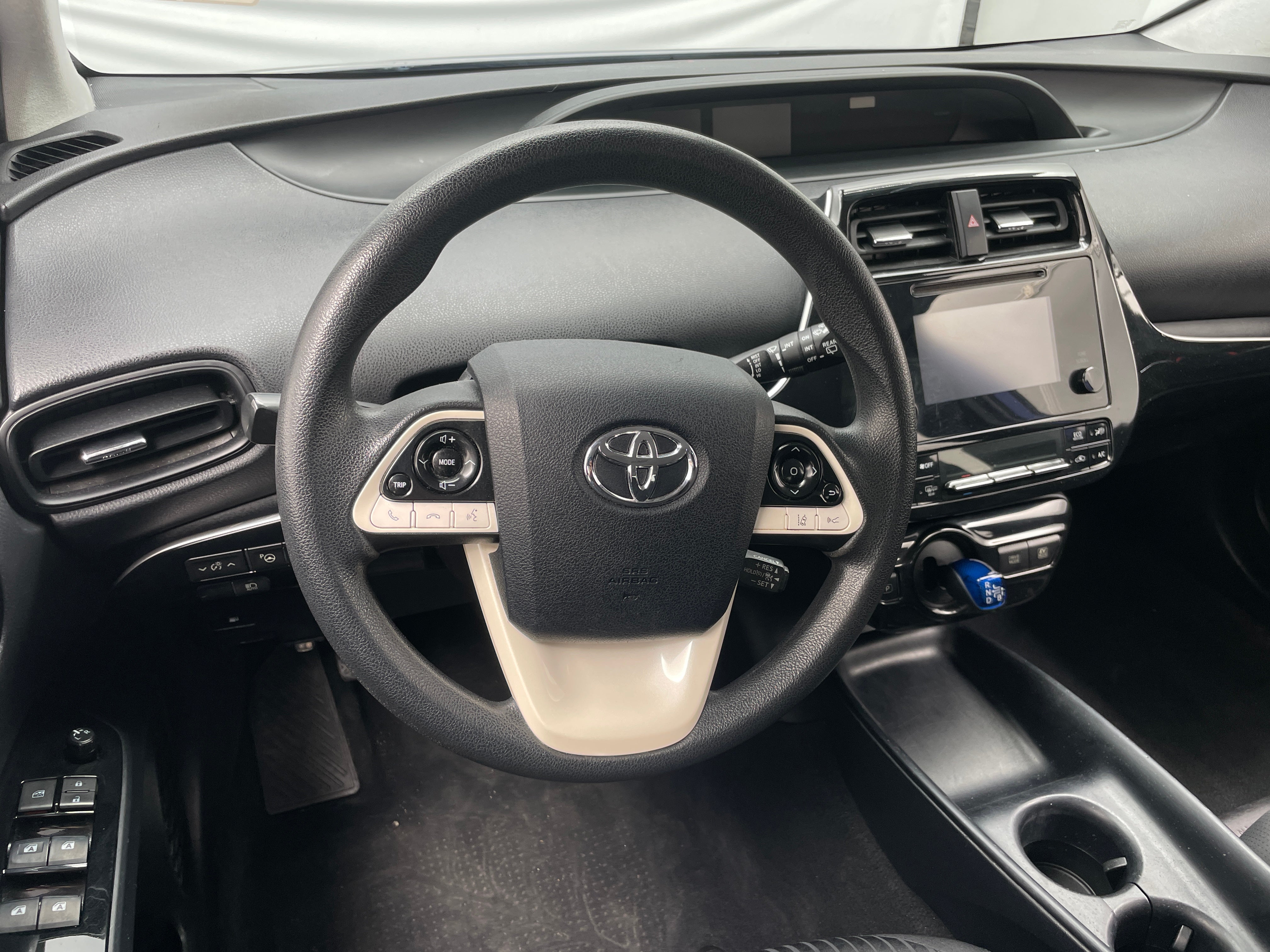 2018 Toyota Prius Two 5