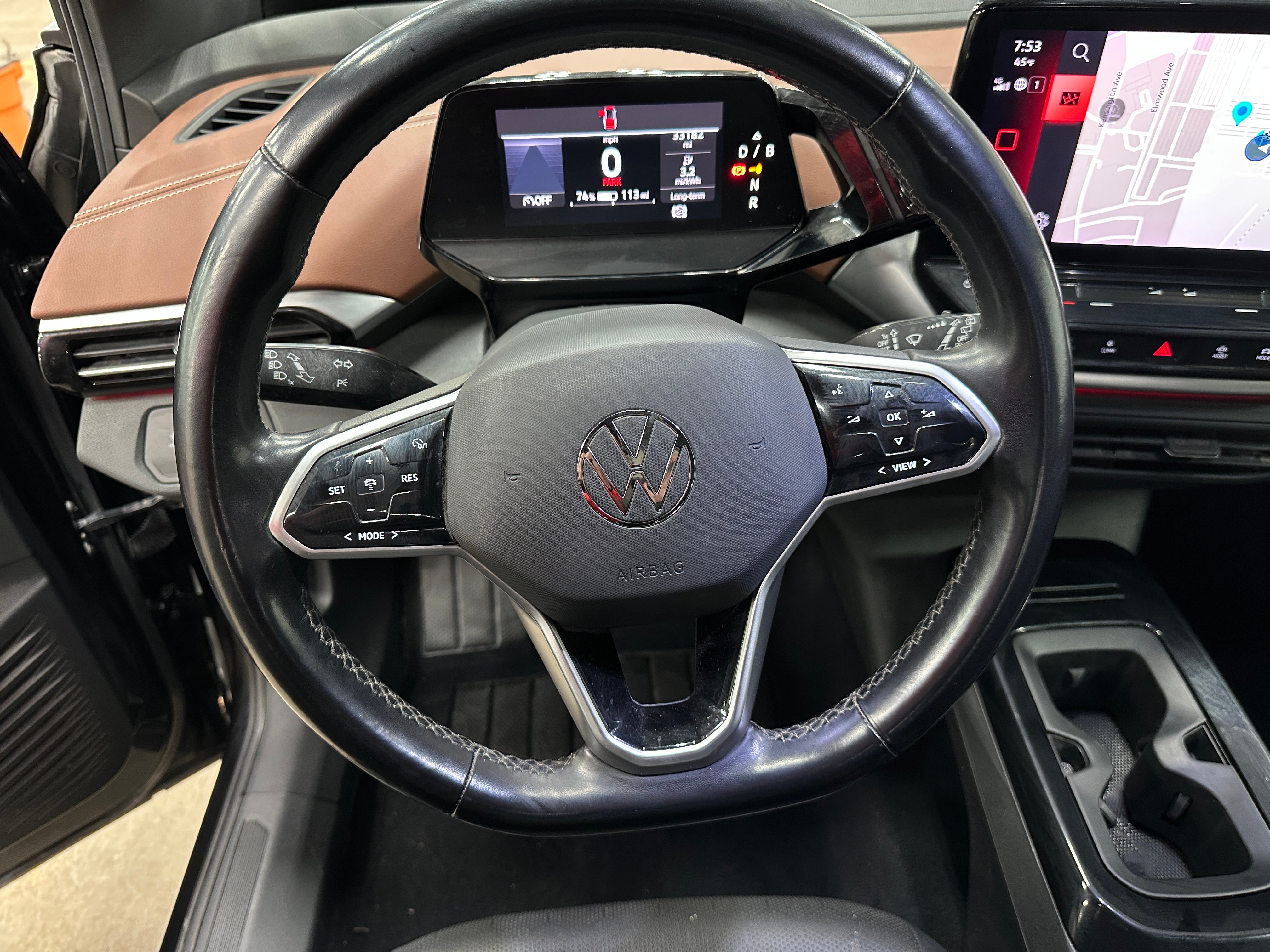 2021 Volkswagen ID.4 Pro S 4