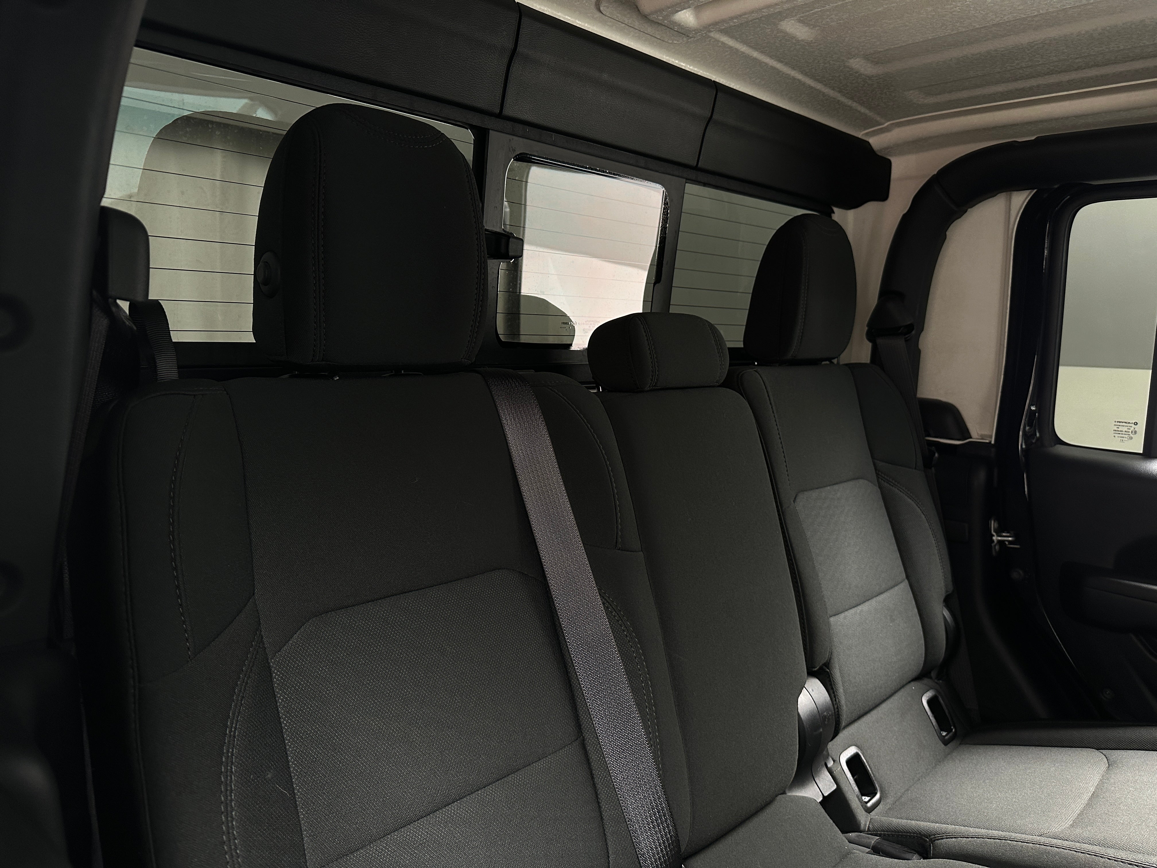 2021 Jeep Gladiator Willys 6