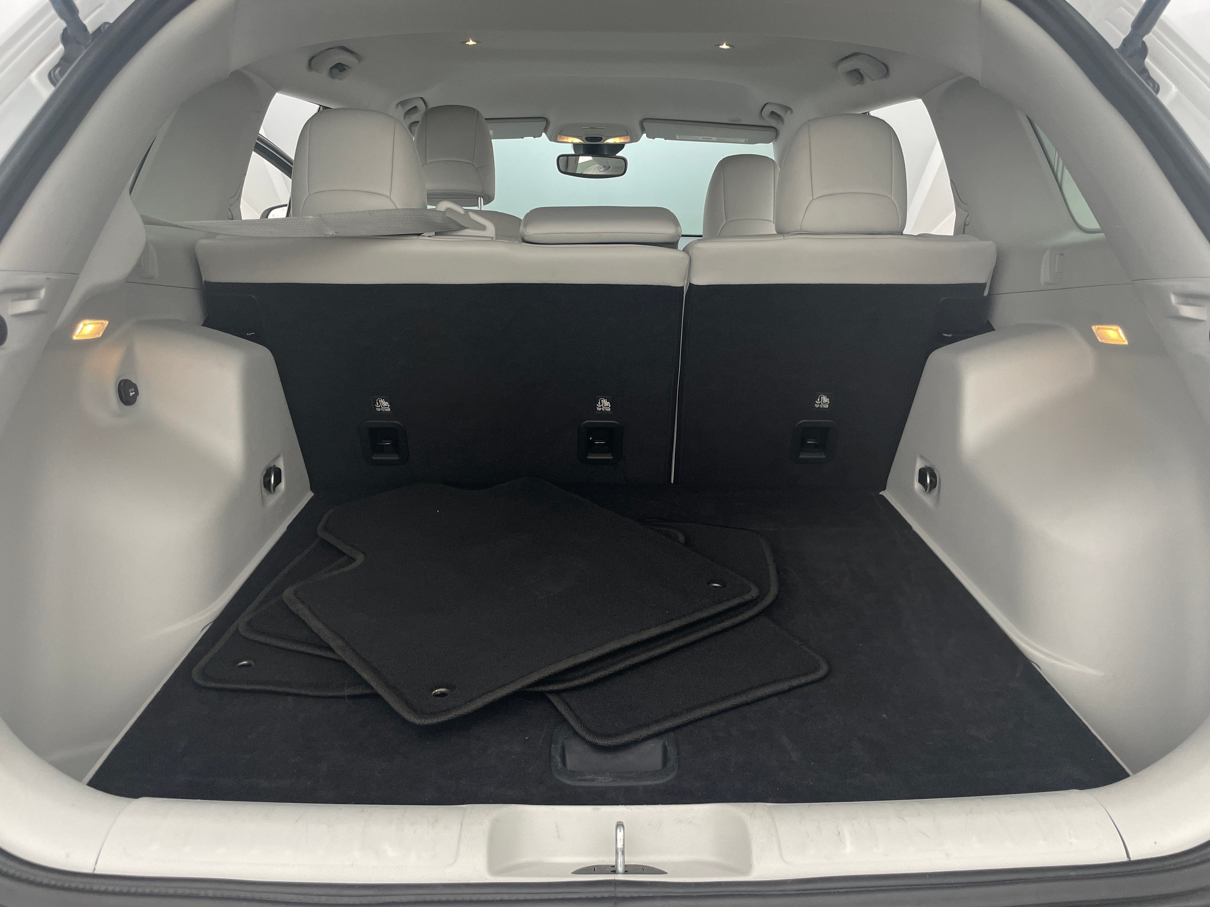 2021 Jeep Cherokee Latitude 6