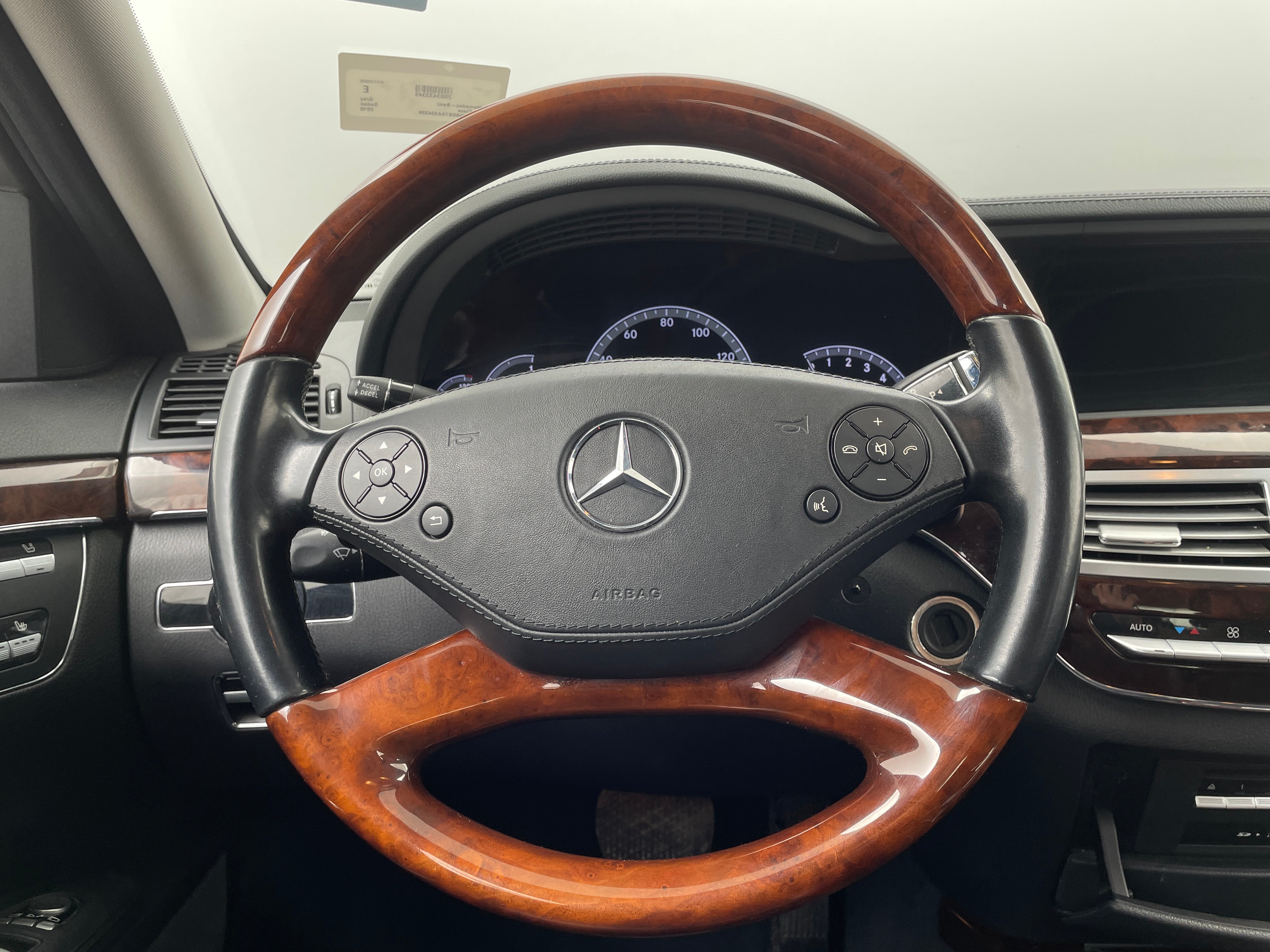2010 Mercedes-Benz S-Class S 550 5