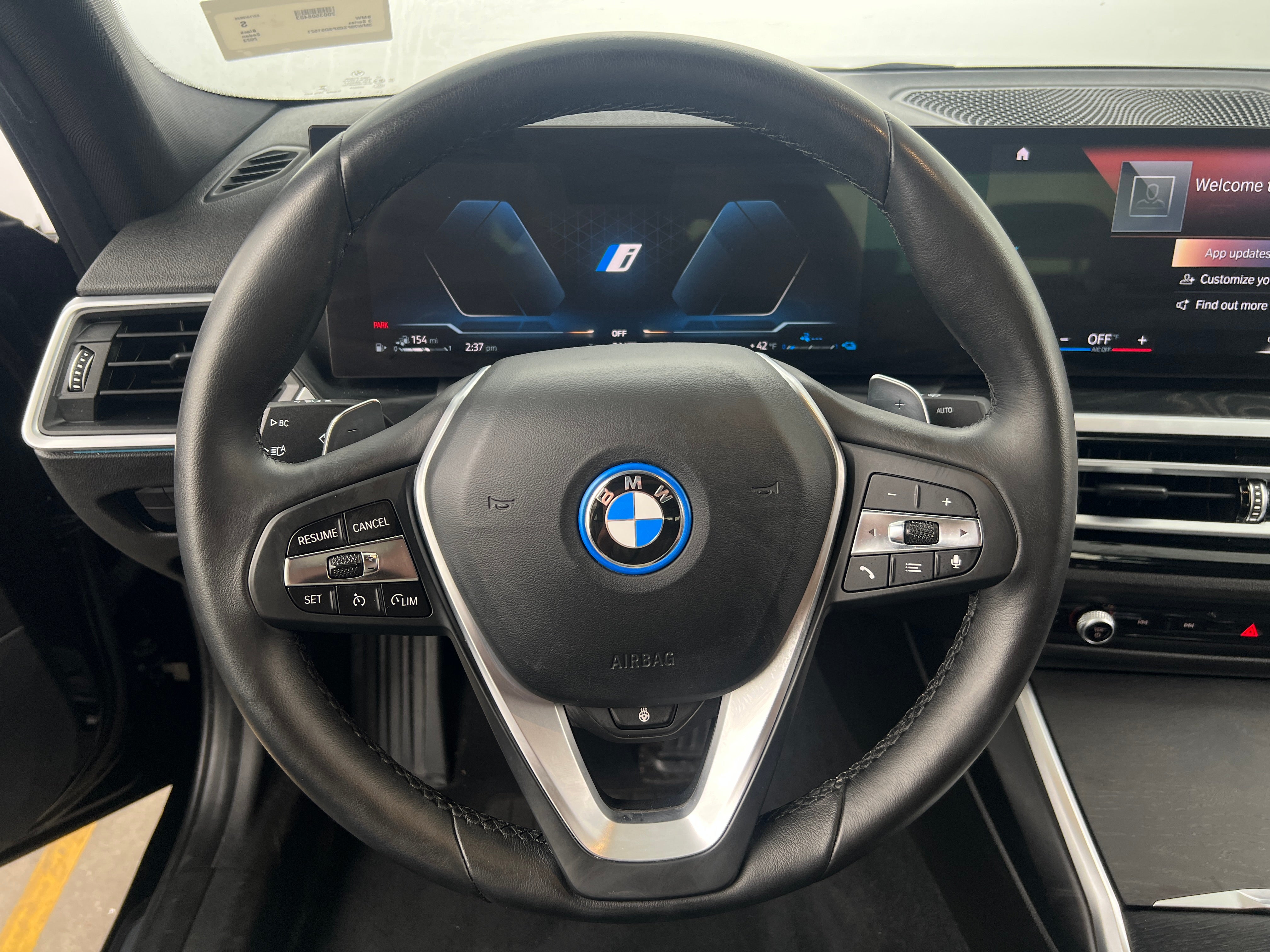 2023 BMW 3 Series 330e xDrive 4