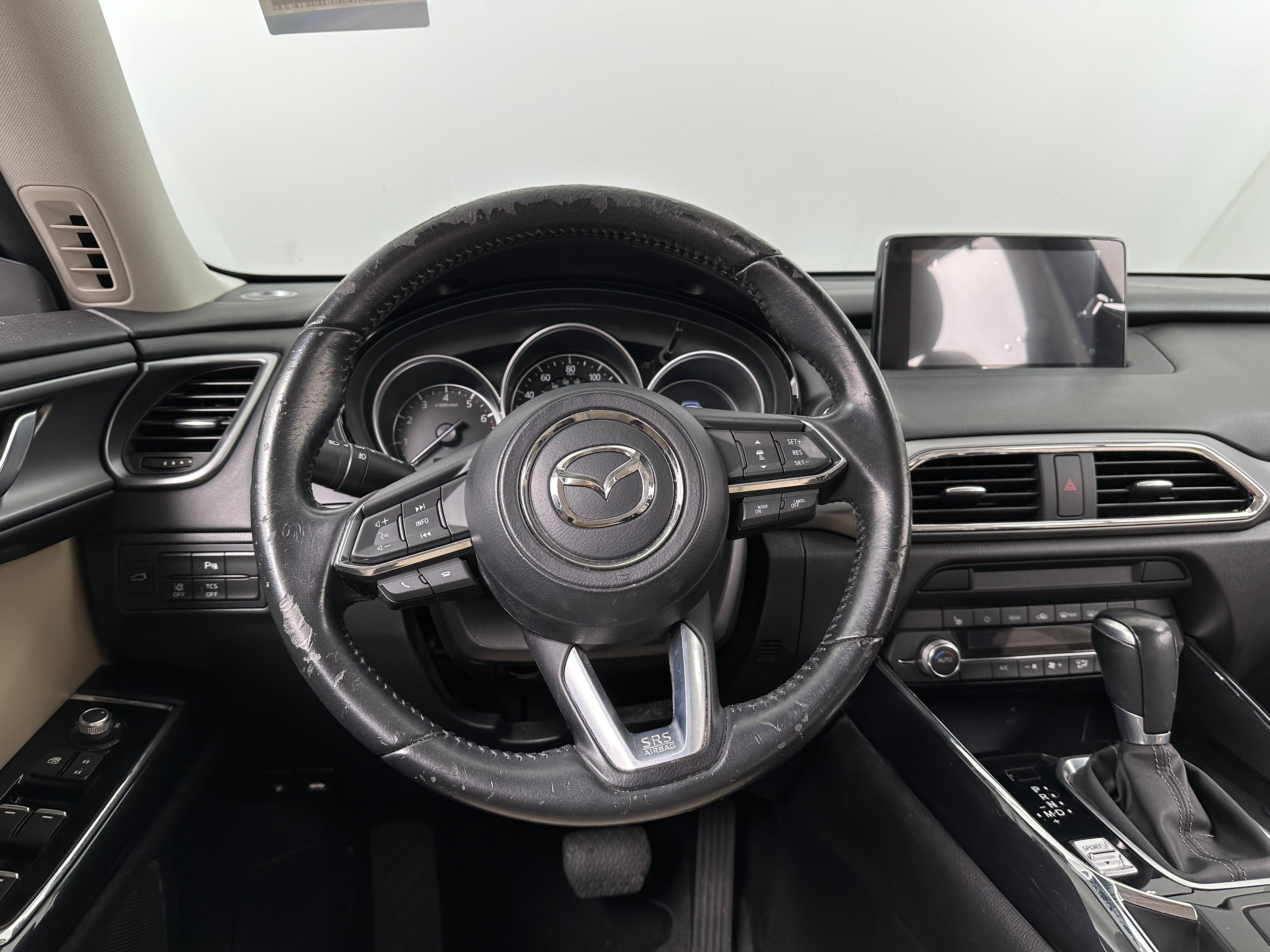 2019 Mazda CX-9 Touring 4