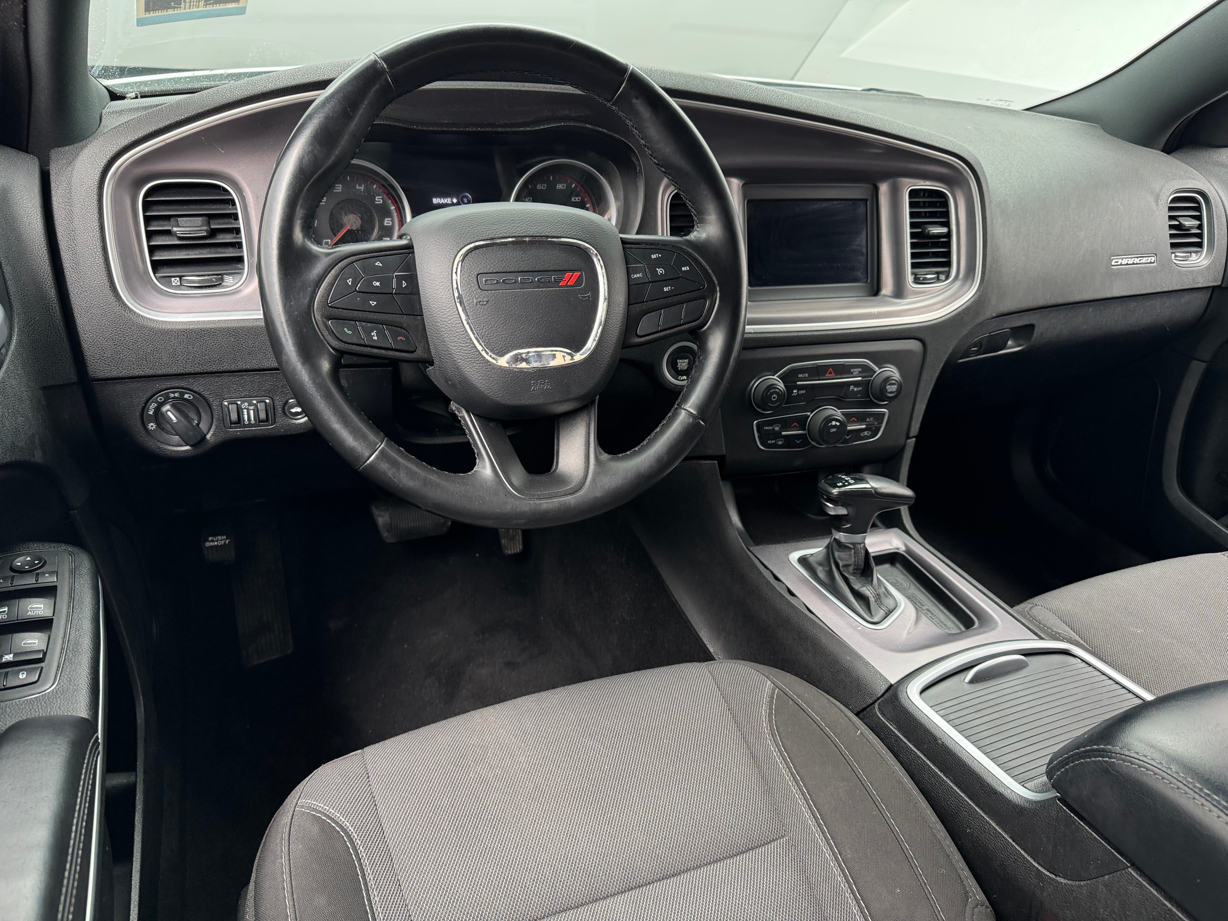 2022 Dodge Charger SXT 3