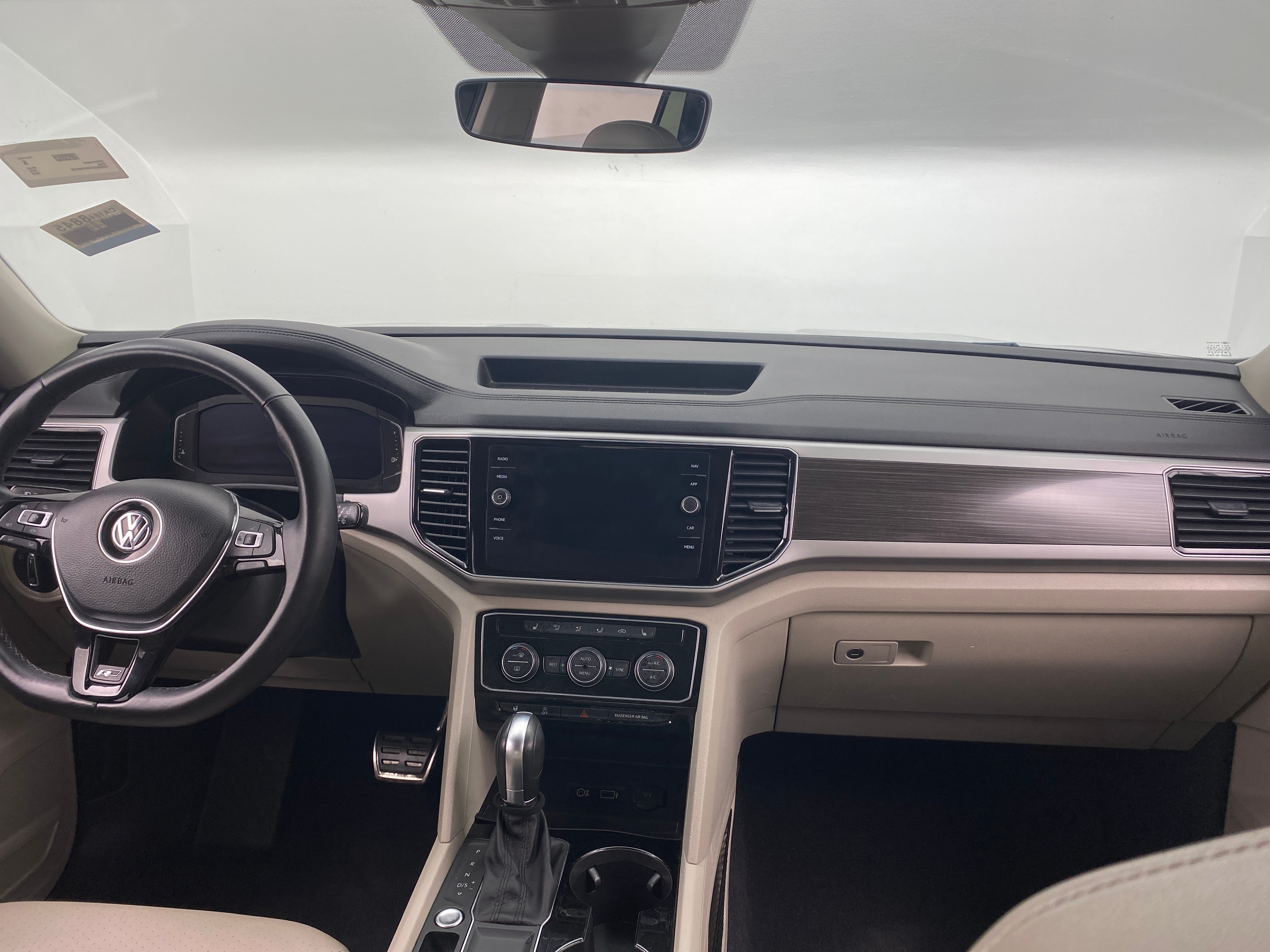 2019 Volkswagen Atlas SEL 2