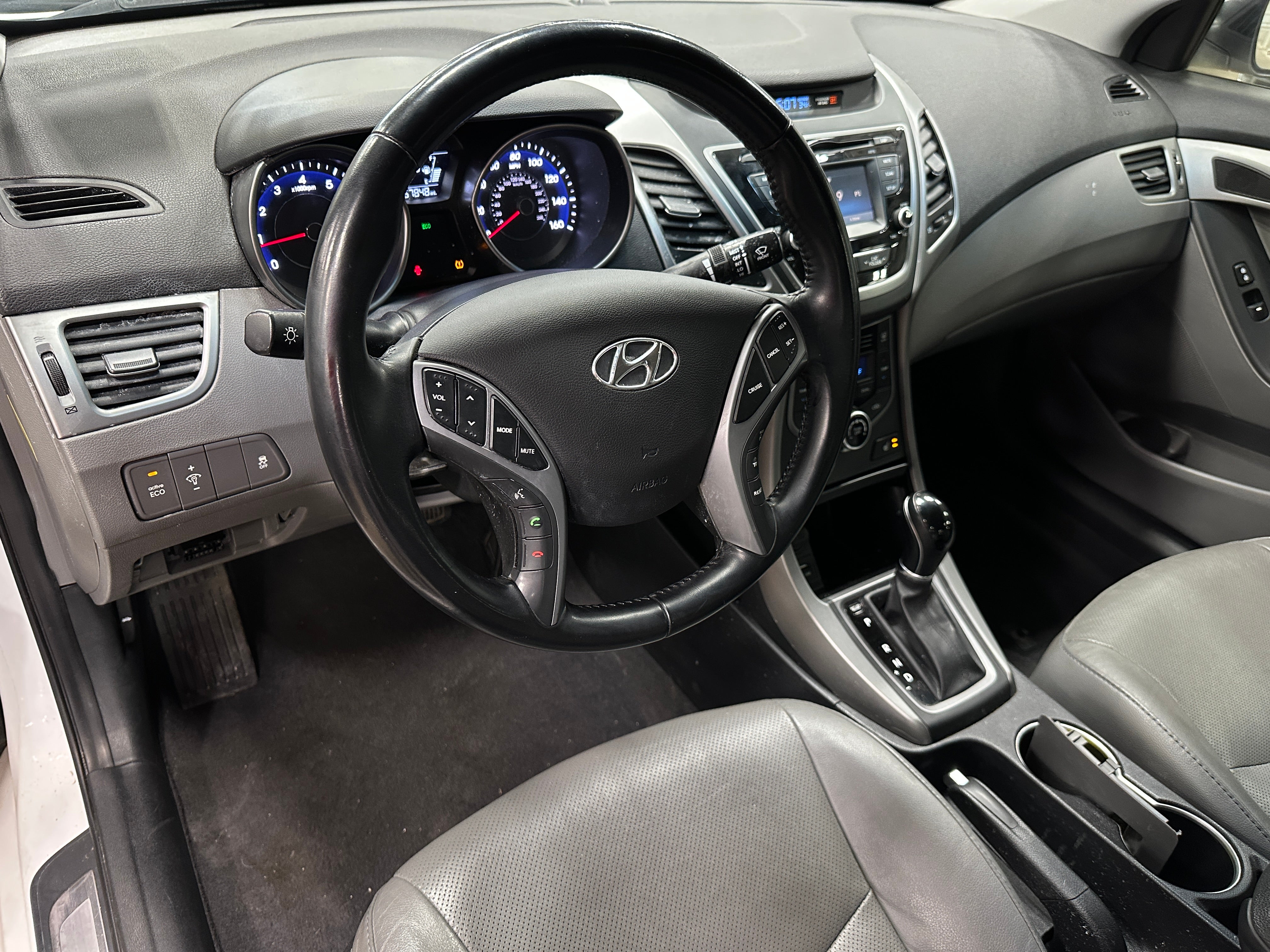 2016 Hyundai Elantra Limited Edition 2