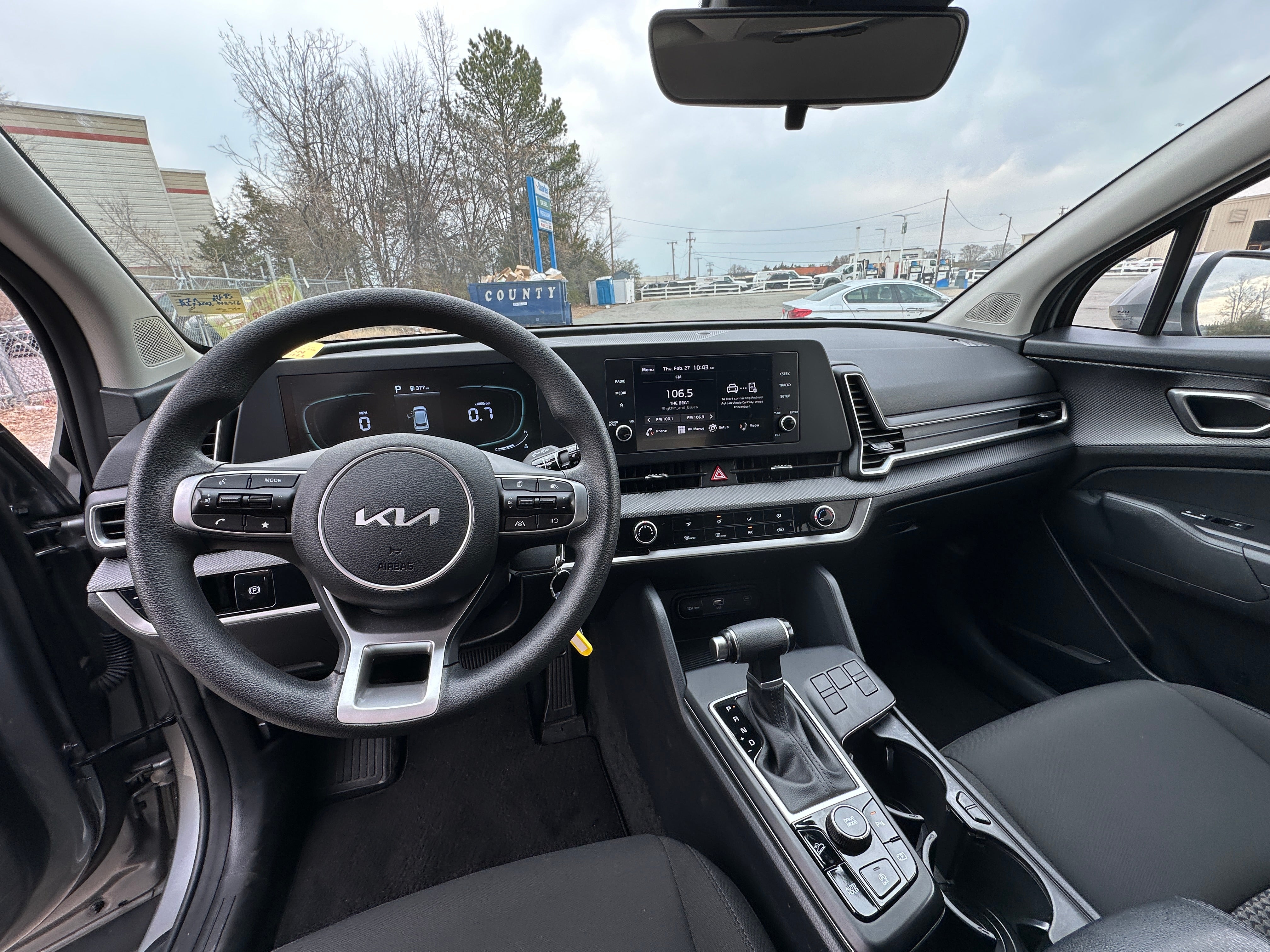 2024 Kia Sportage LX 3