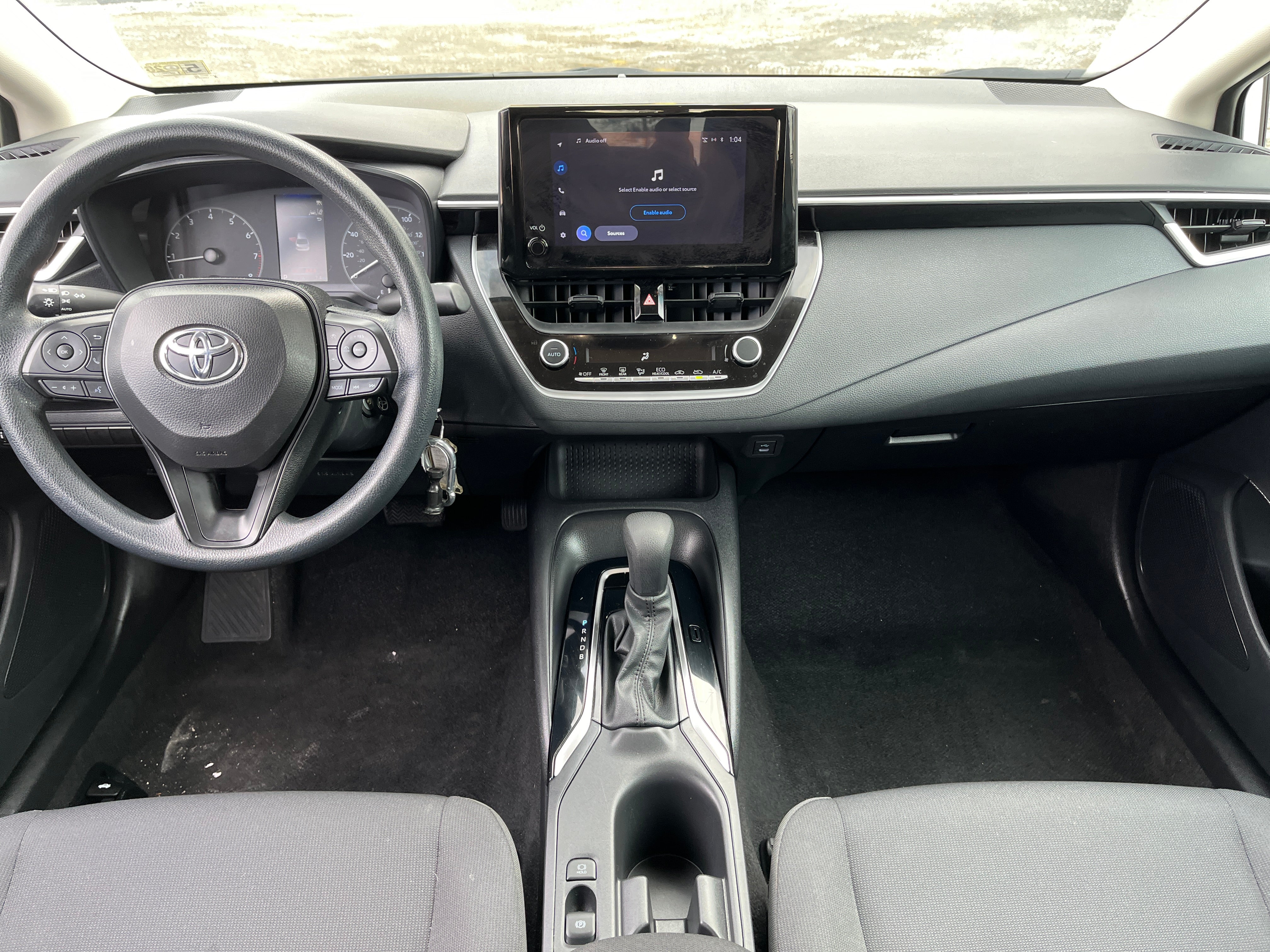 2024 Toyota Corolla LE 3
