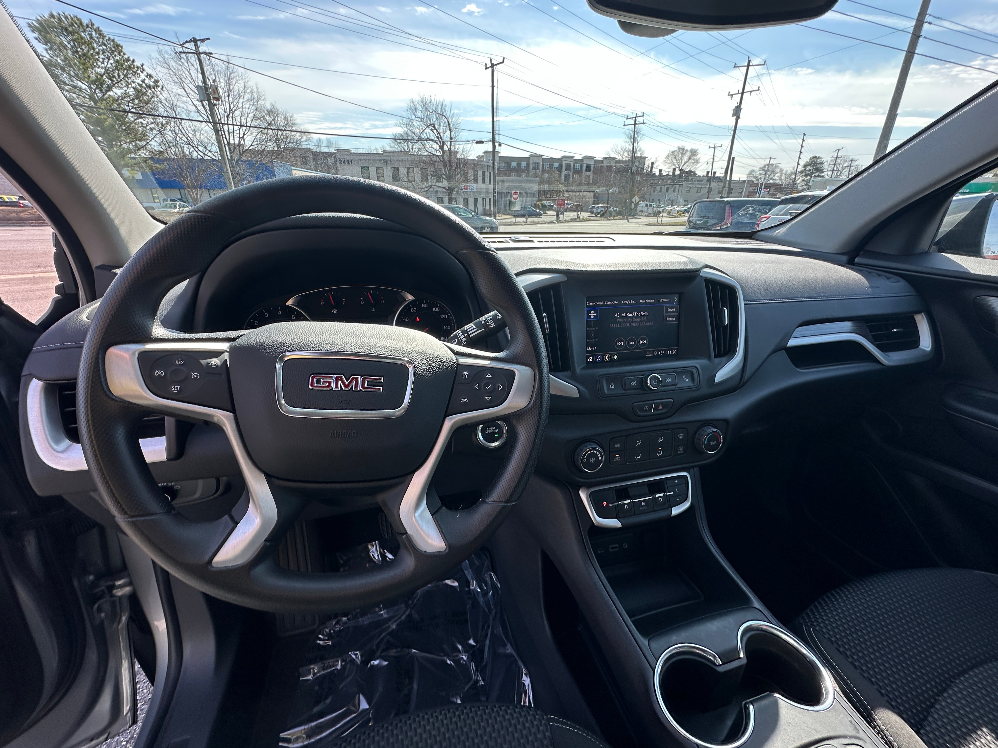 2024 GMC Terrain SLE 3