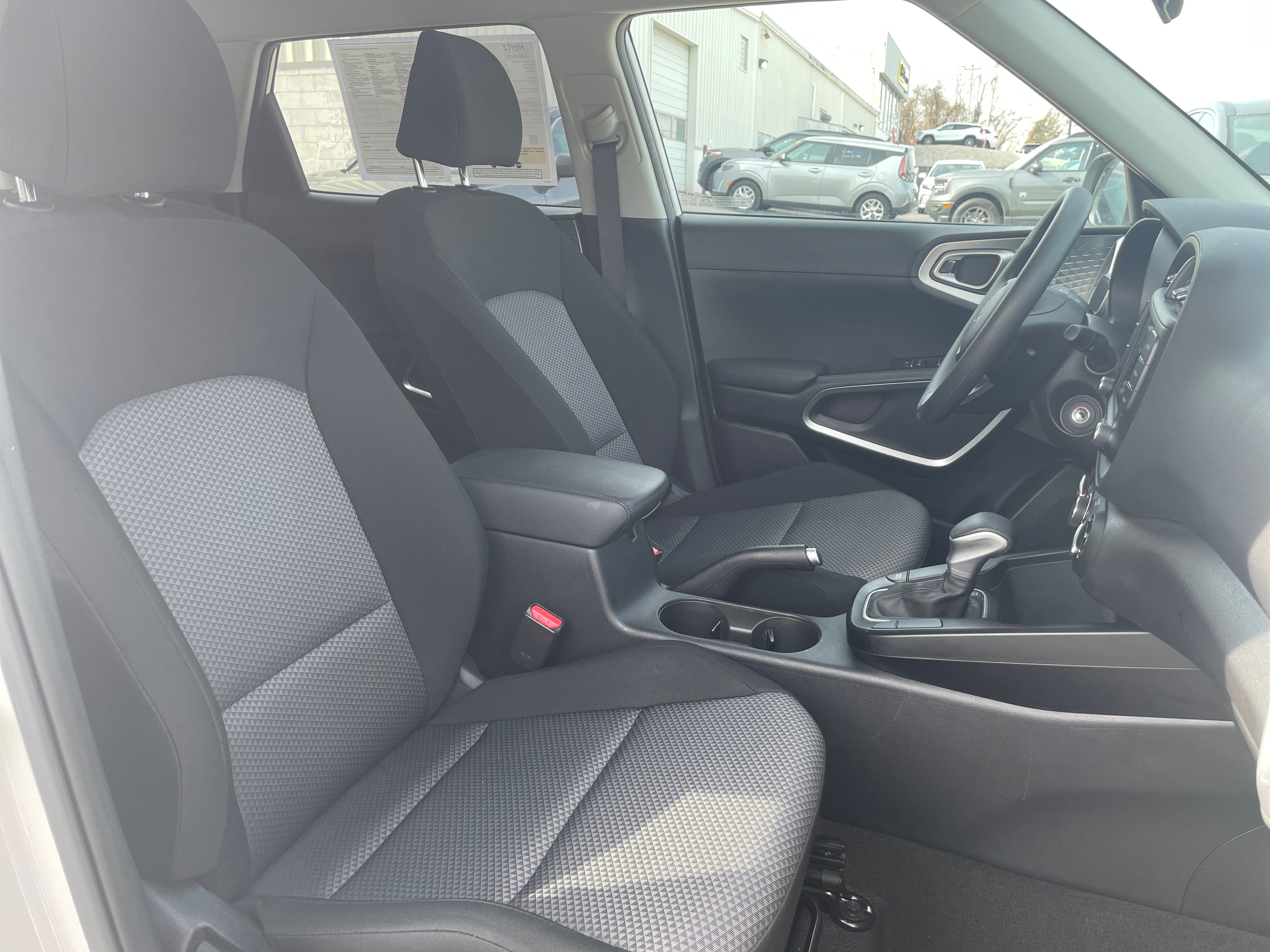 2024 Kia Soul LX 2