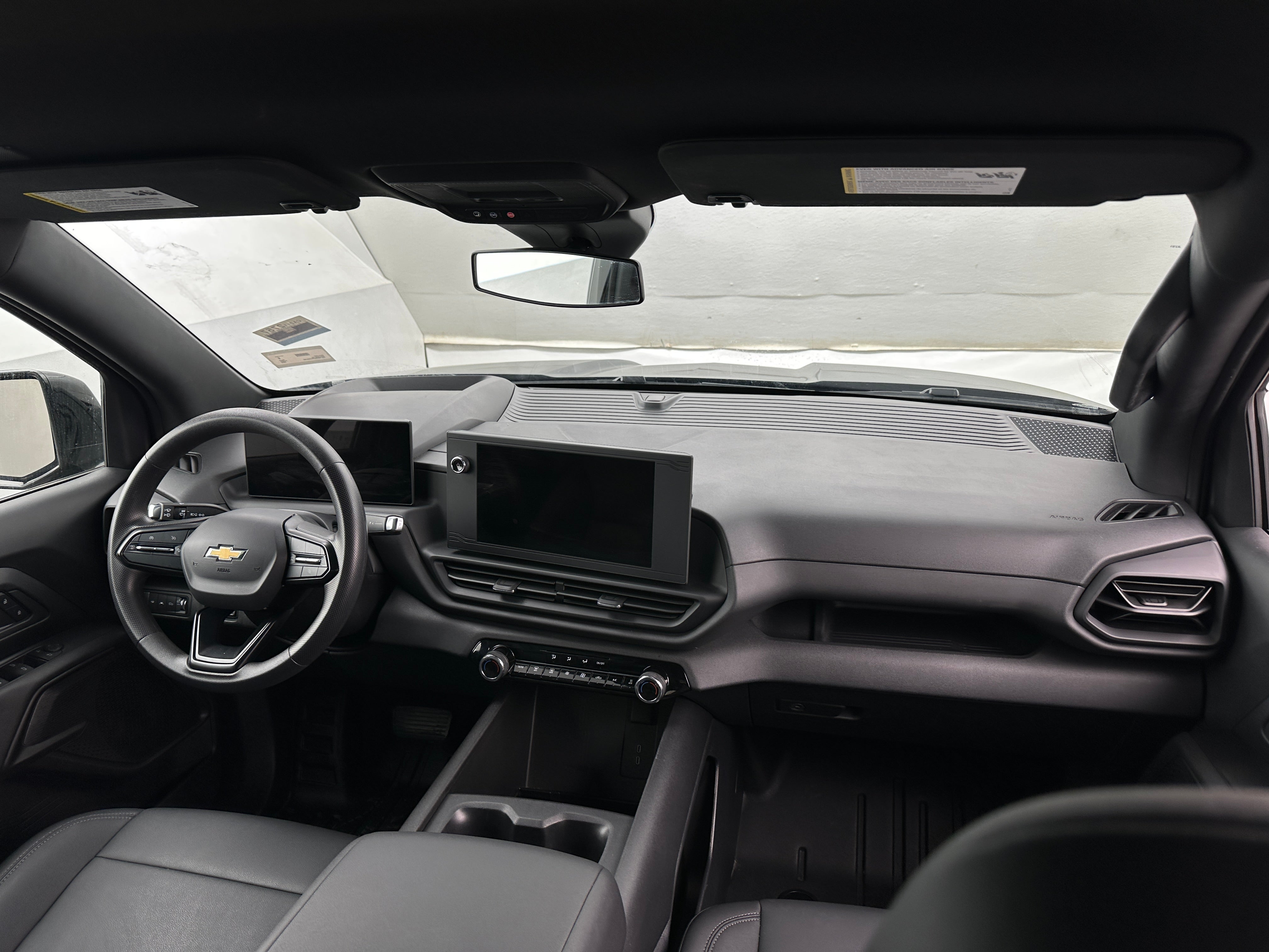 2024 Chevrolet Silverado EV Work Truck 3