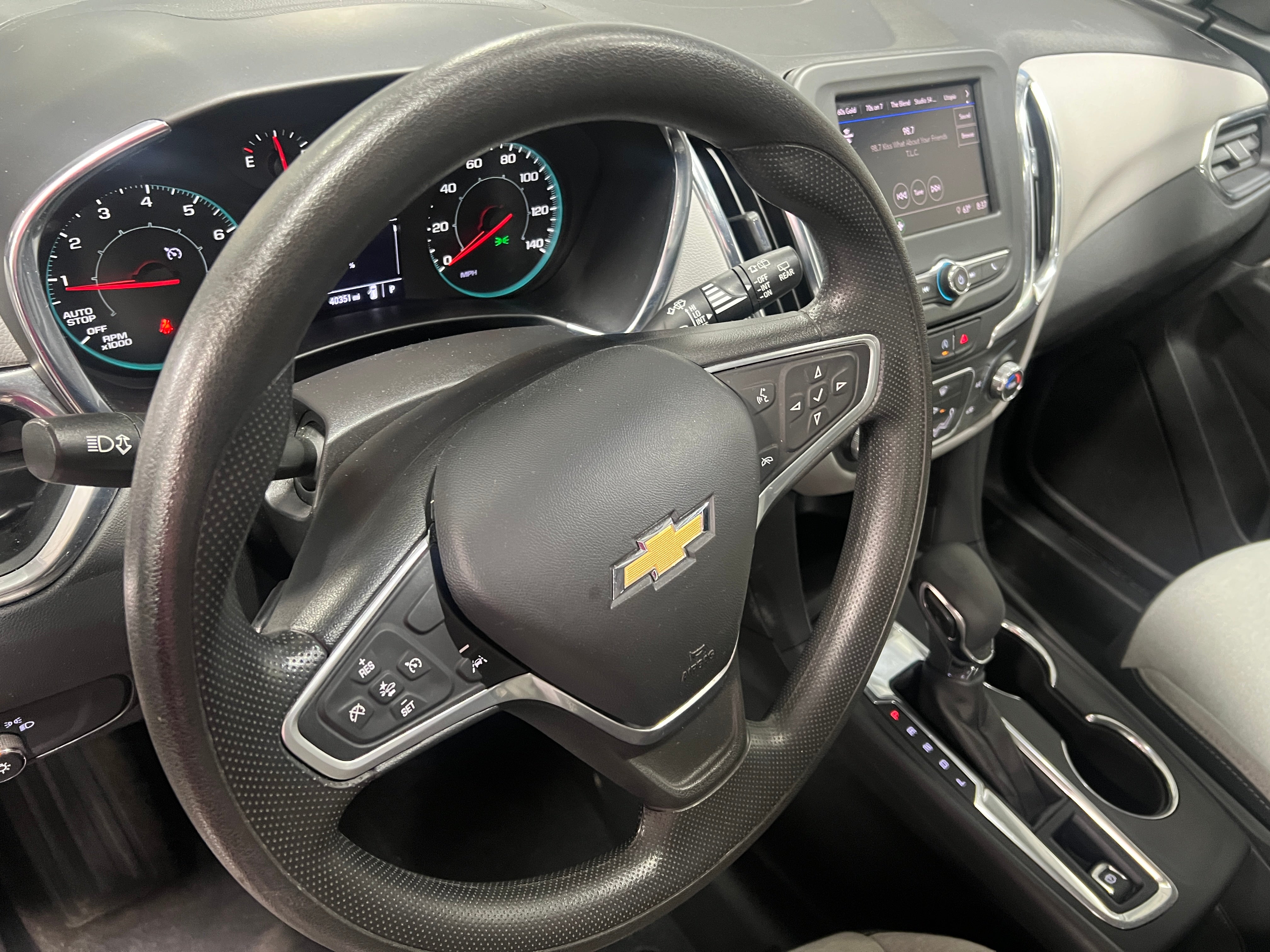 2023 Chevrolet Equinox LS 5