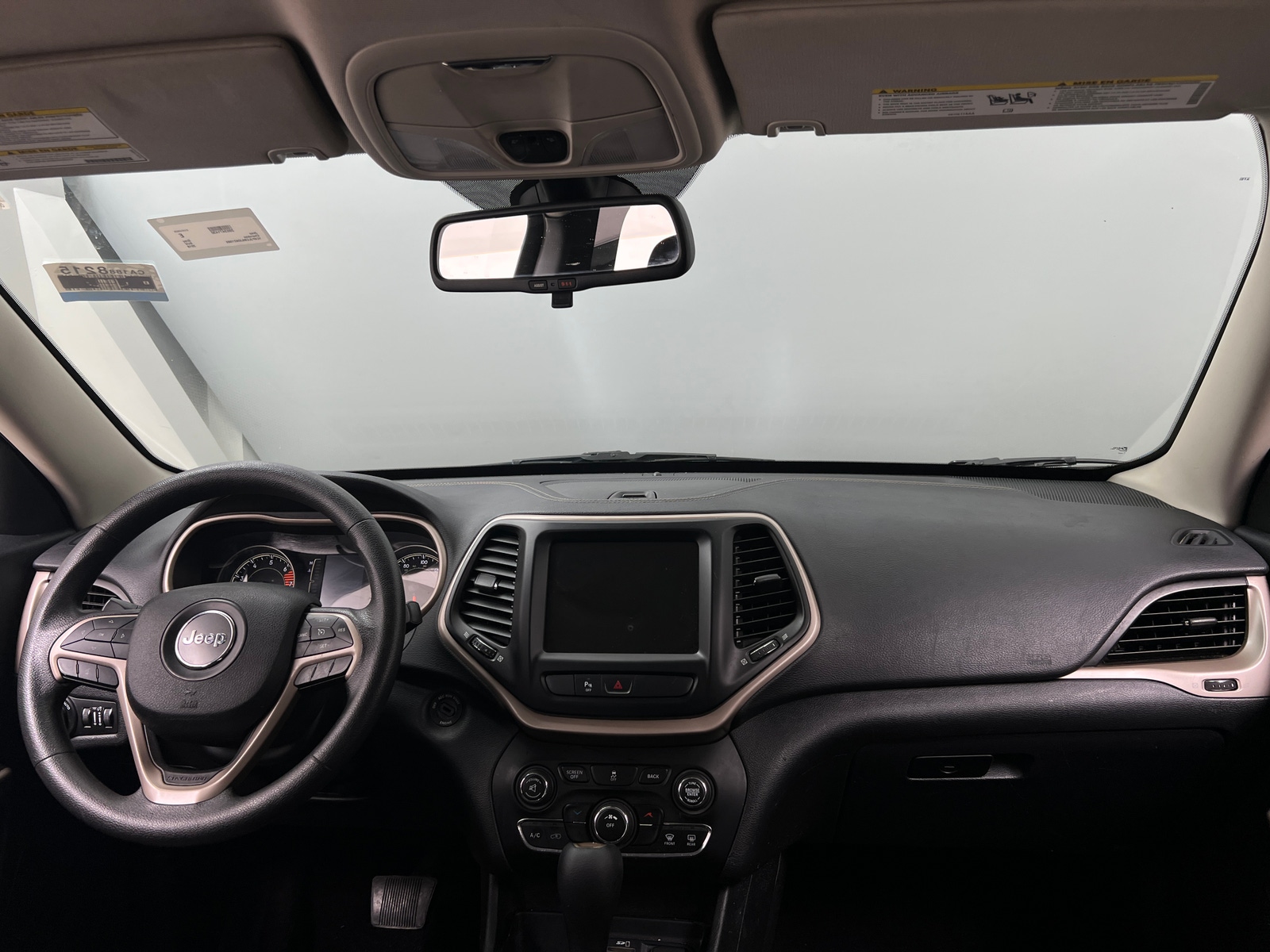 Thumbnail: 2018 Jeep Cherokee - 3