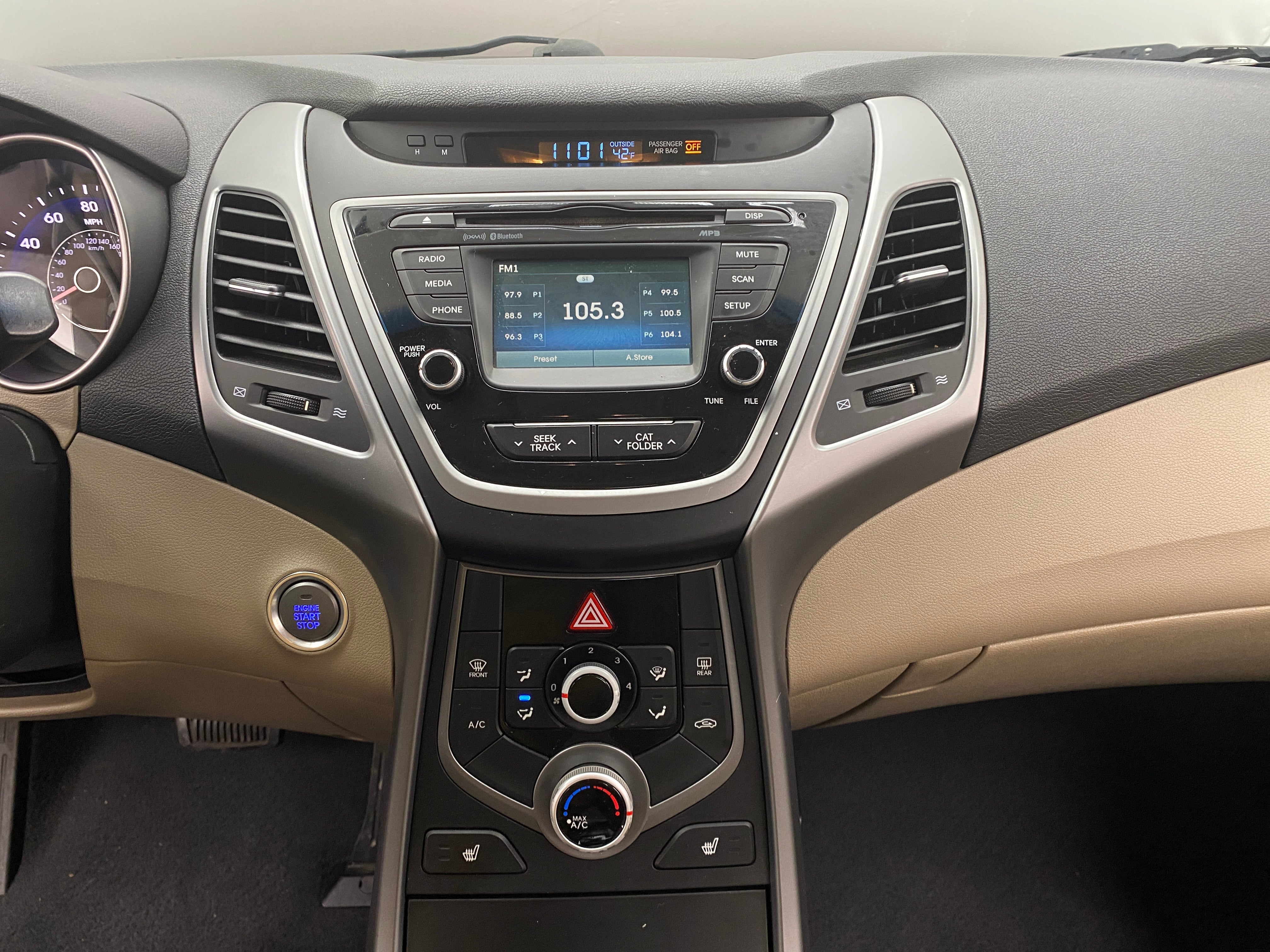 2016 Hyundai Elantra Value Edition 4