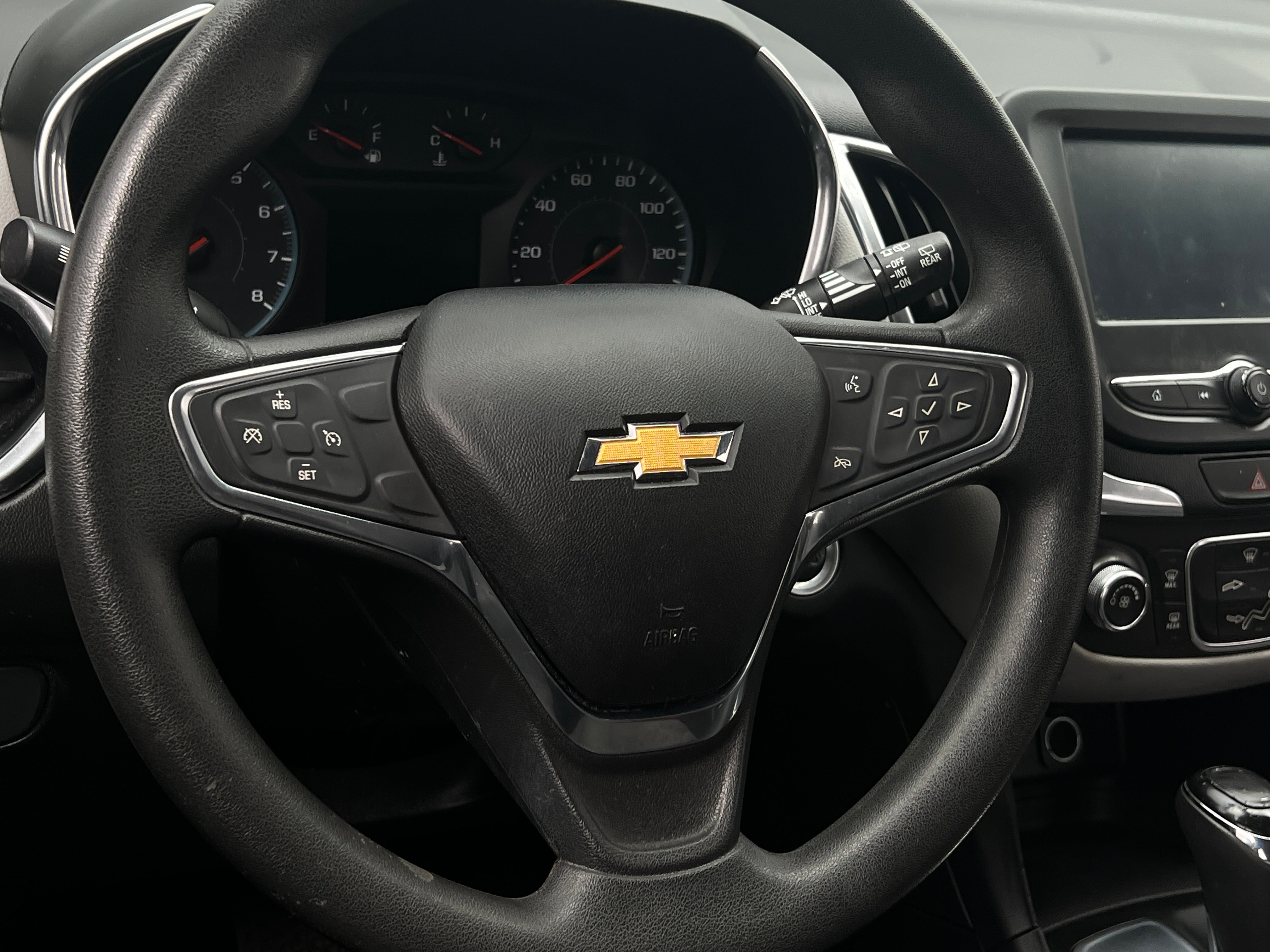 2018 Chevrolet Equinox LS 5