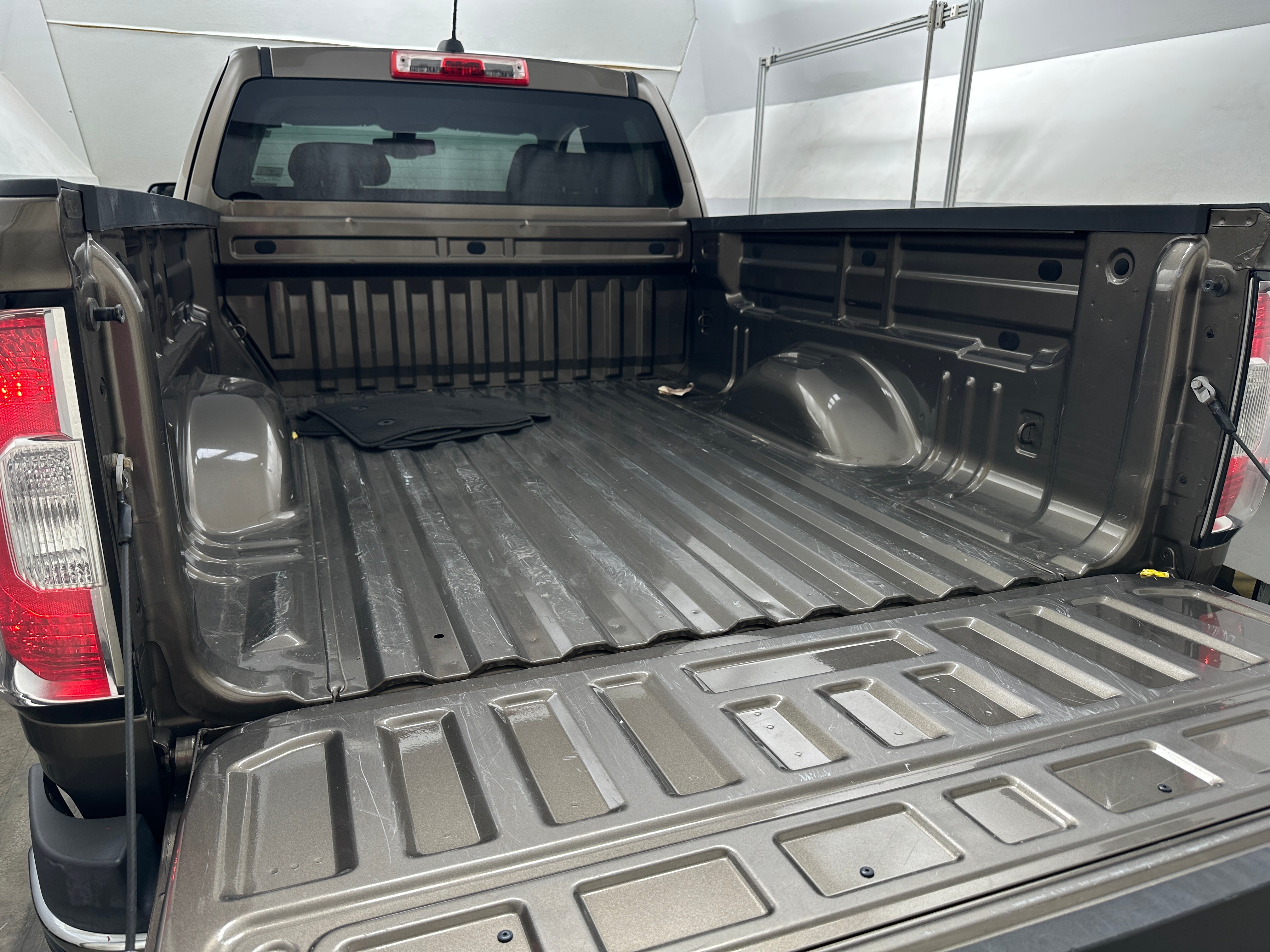 2015 GMC Canyon SLE 7