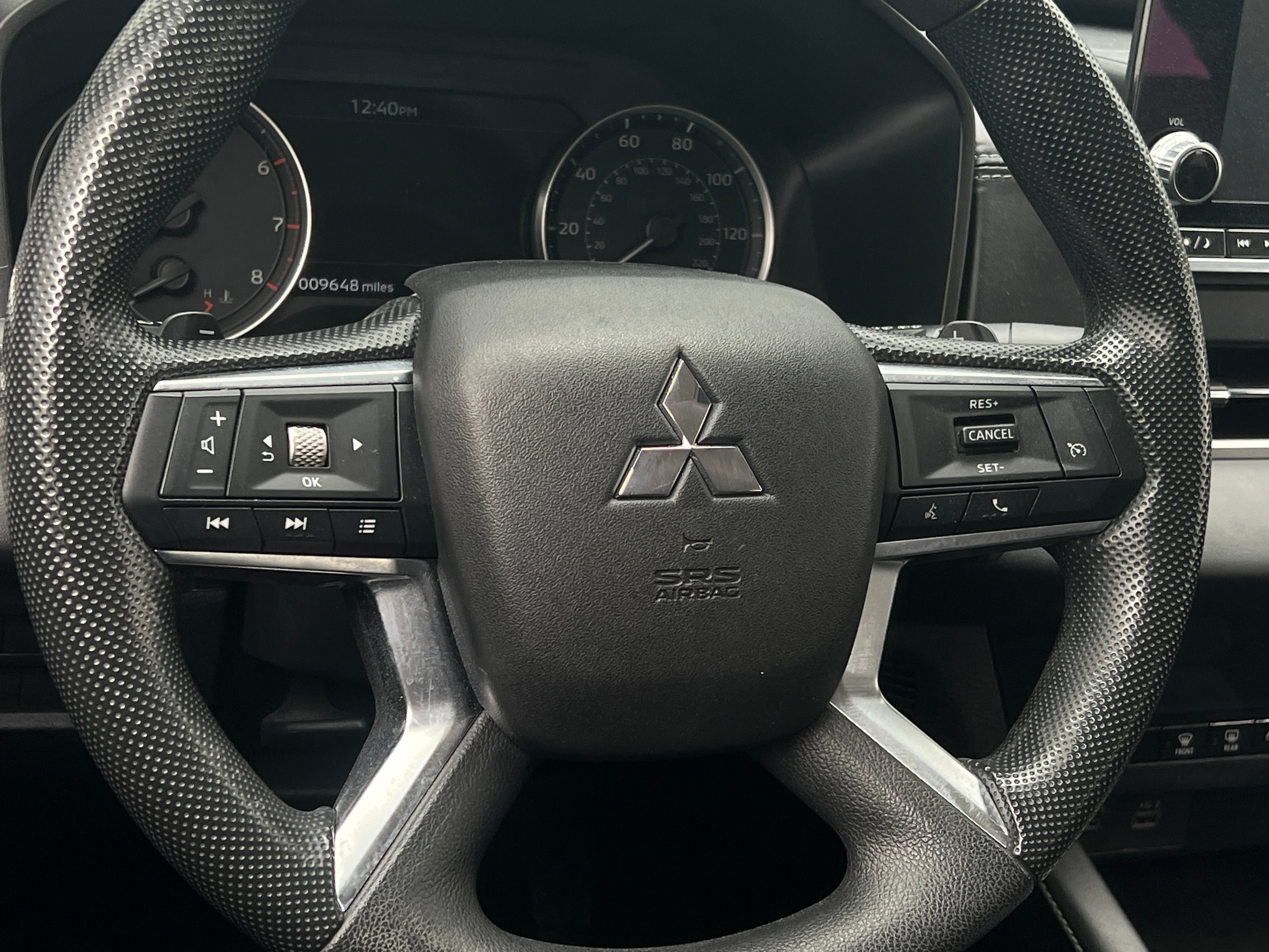 2024 Mitsubishi Outlander ES 5