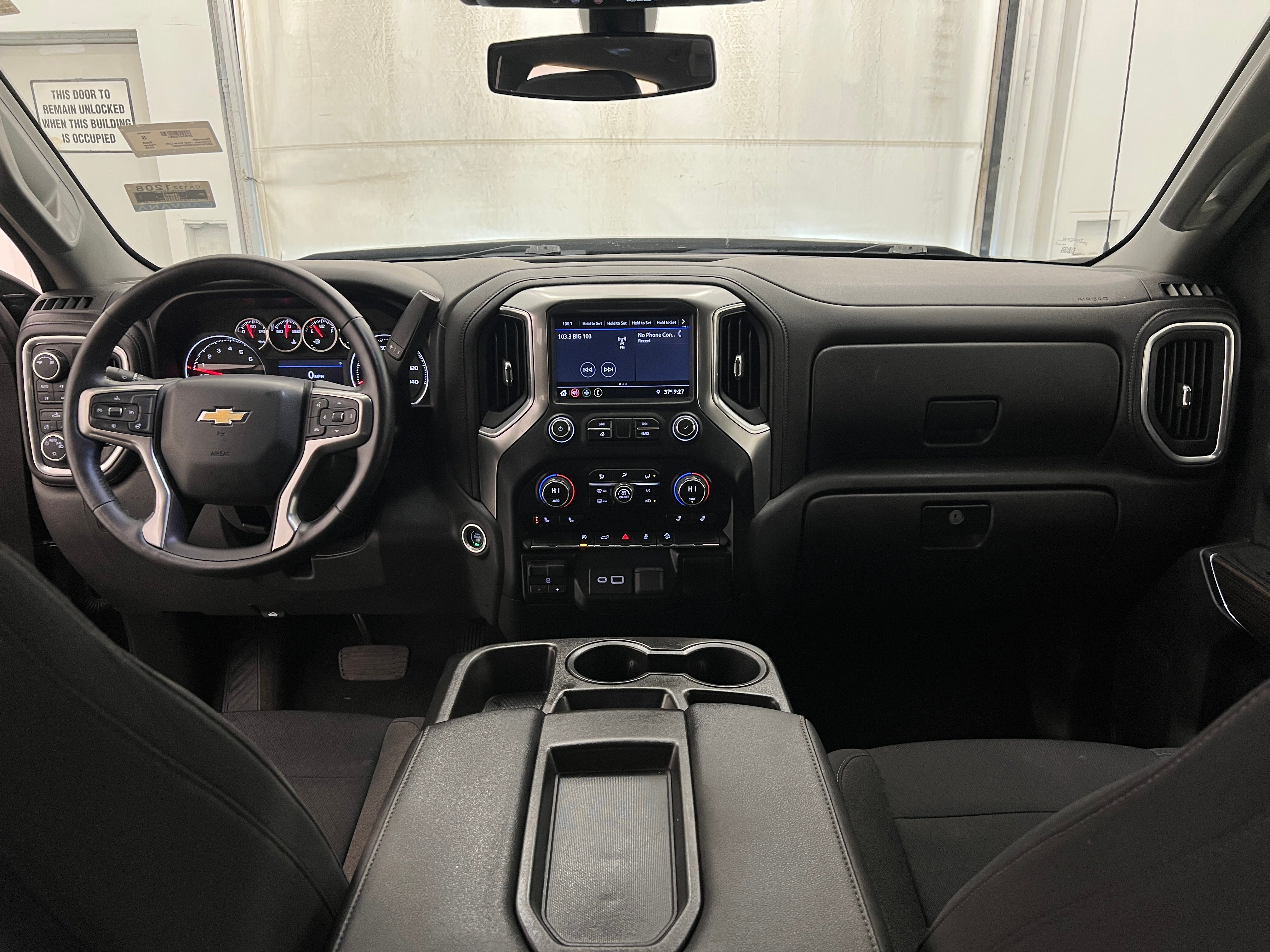 2019 Chevrolet Silverado 1500 LT 3