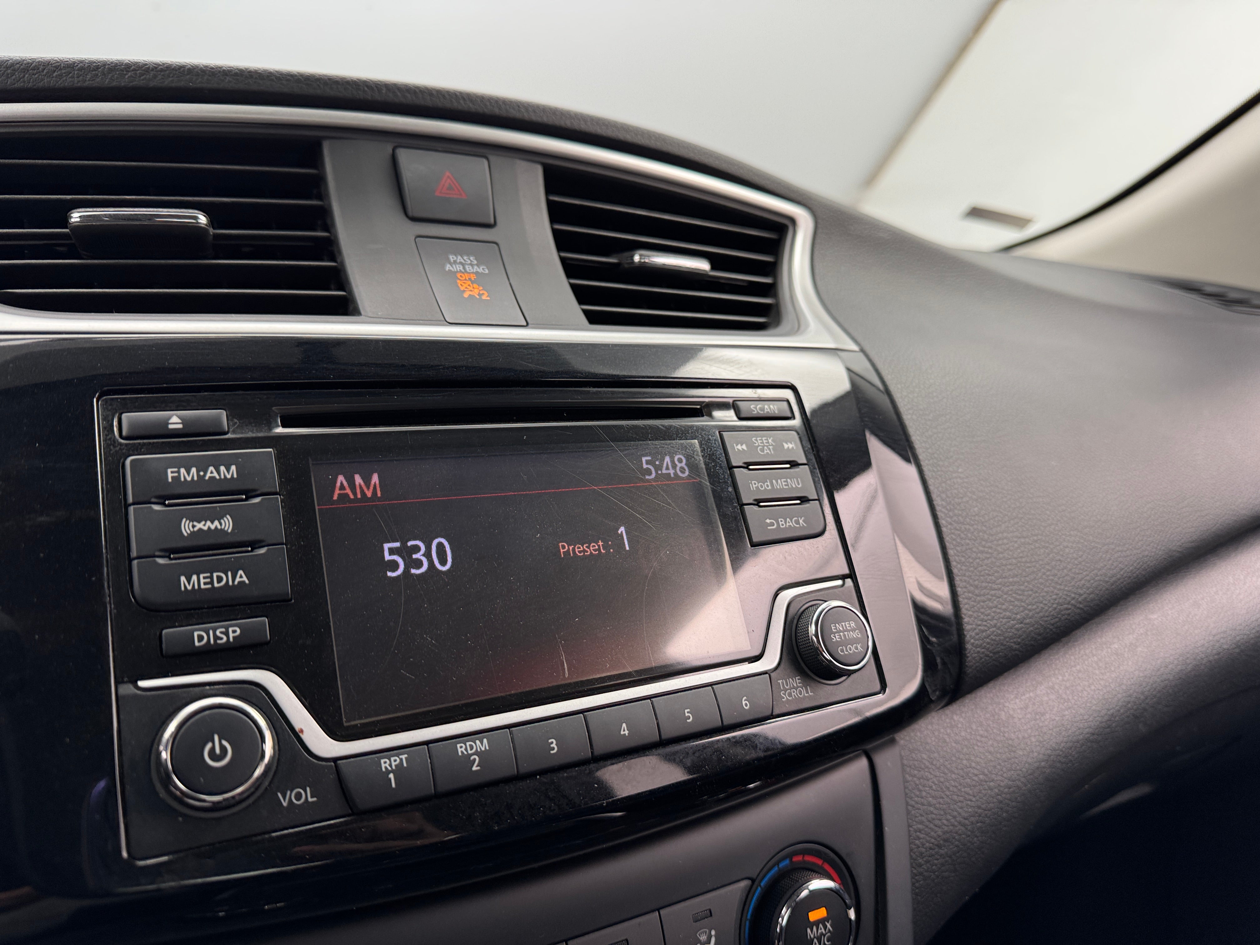 2017 Nissan Sentra SV 4